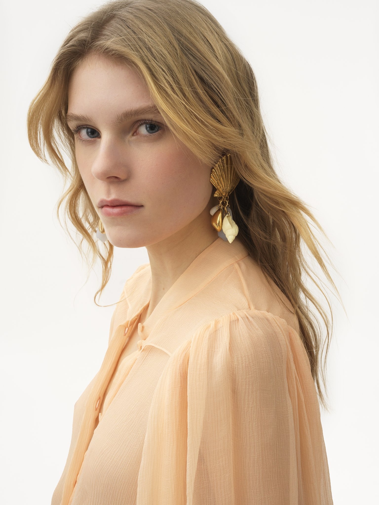 THE CHLOÉ SHELLS EARRINGS - 4