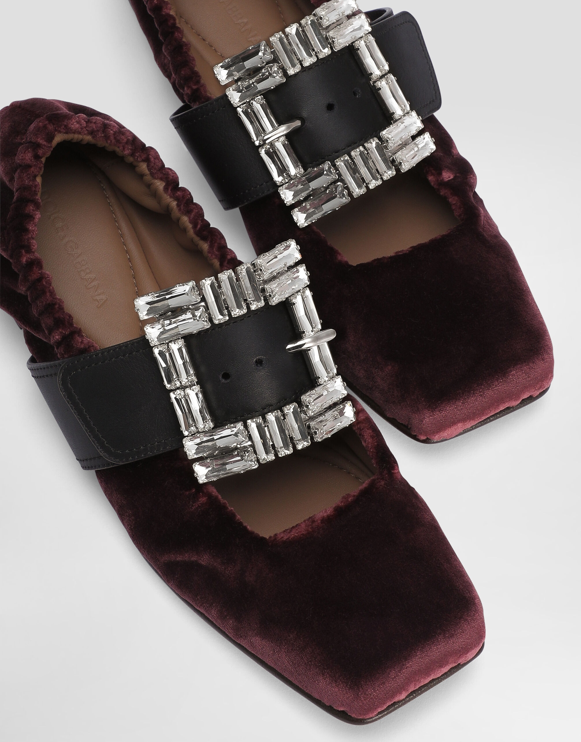 Velvet ballet flats with bejeweled buckle - 4