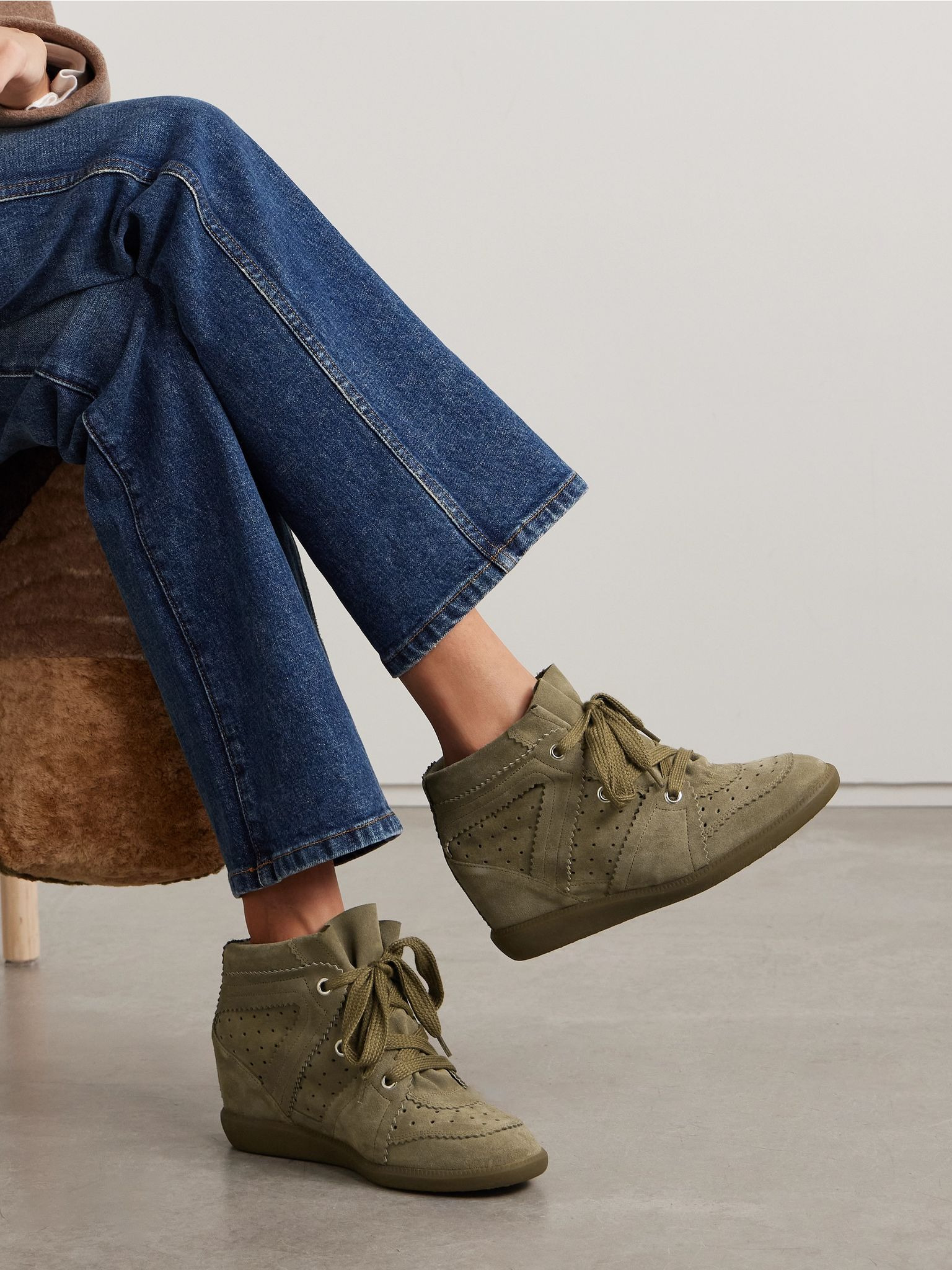 Bobby perforated suede wedge sneakers Taupe - 2