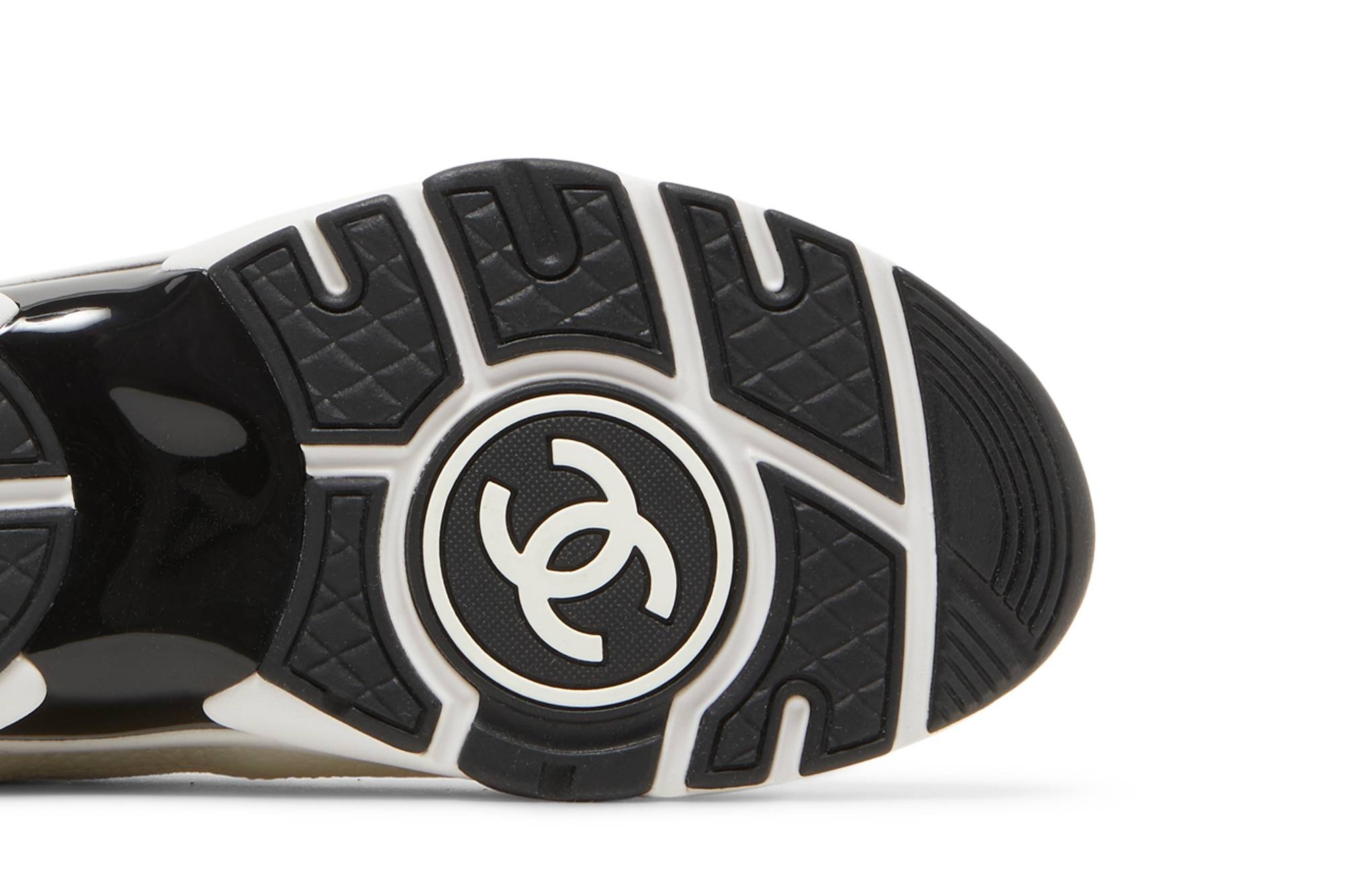 Chanel Wmns CC Logo Sneaker 'White Black' - 5