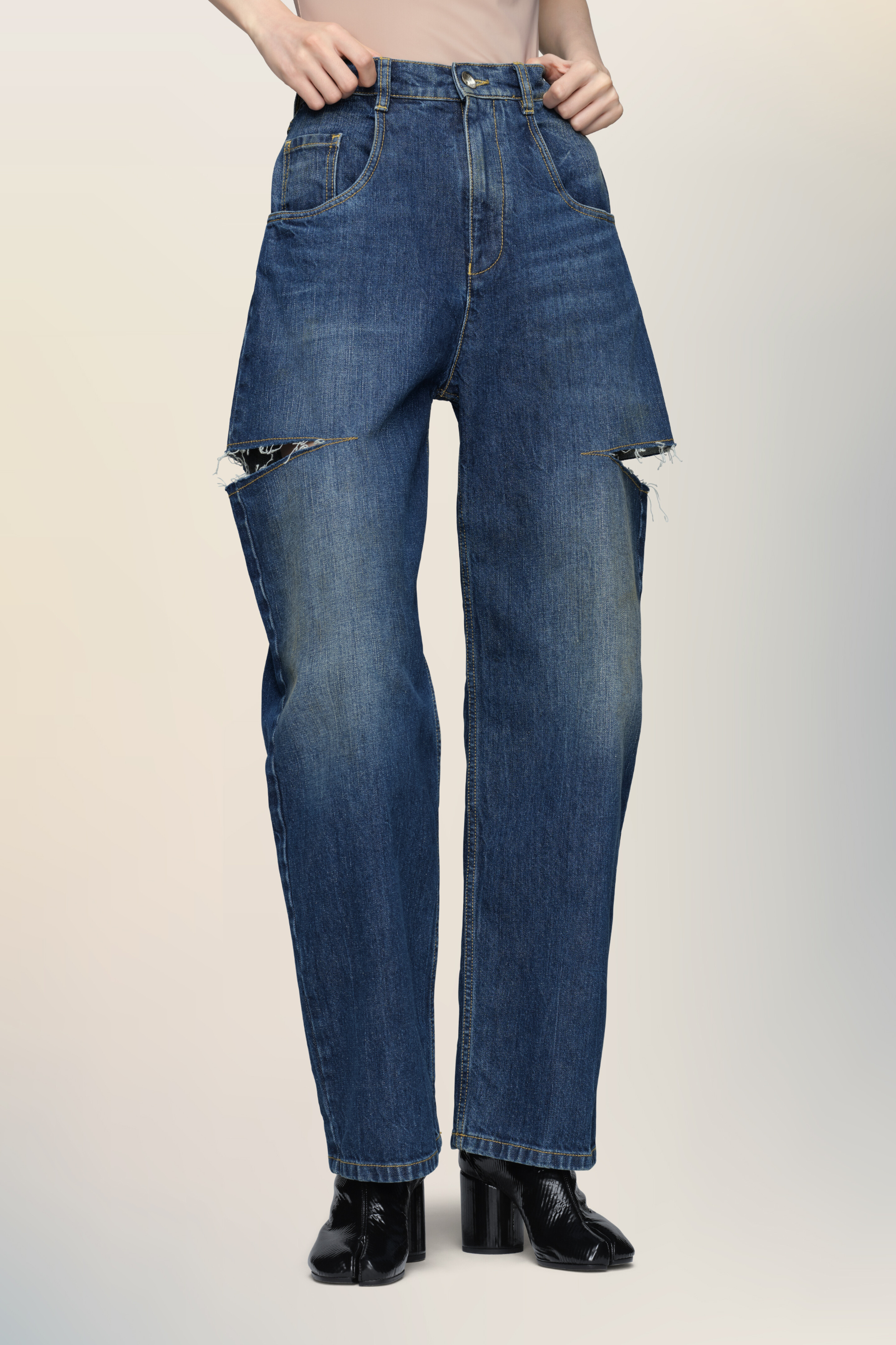 Cut-out jeans - 3