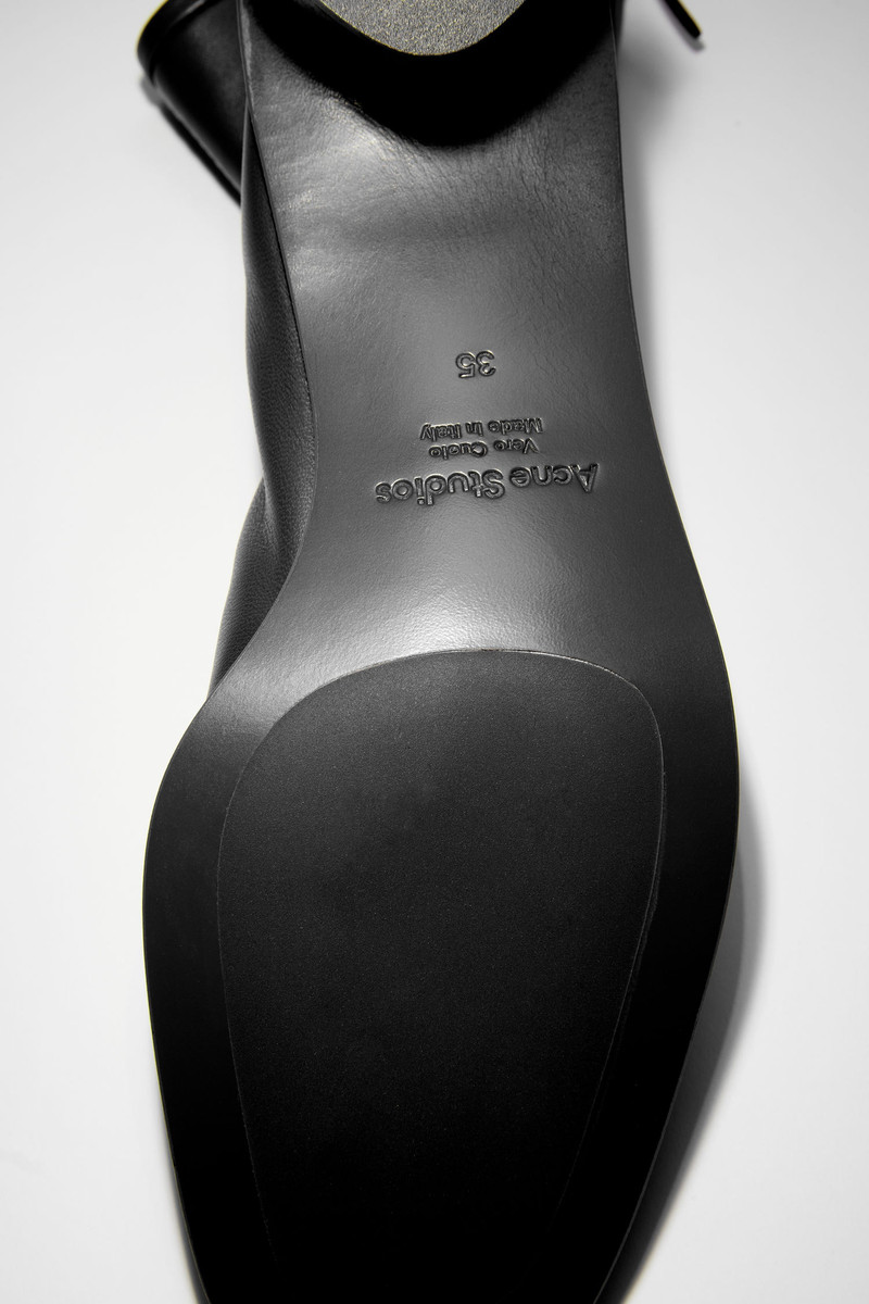 Square toe booties - Black/black 6