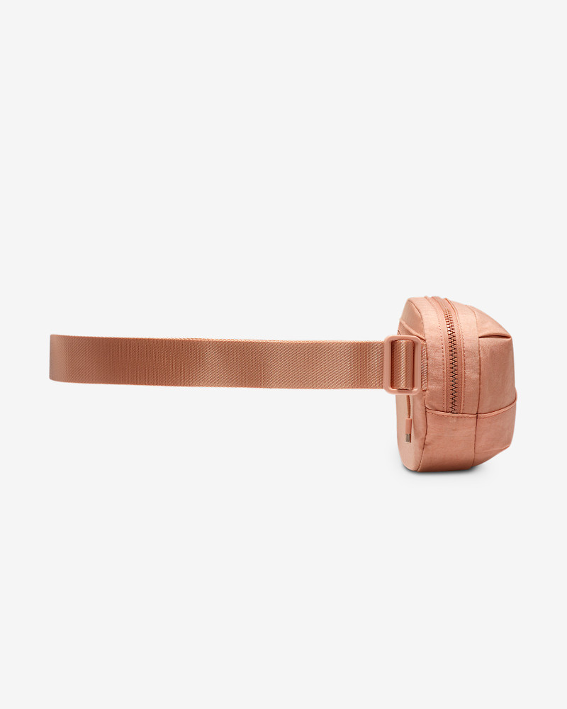 Nike Nike Aura Crossbody Bag (2L) outlook