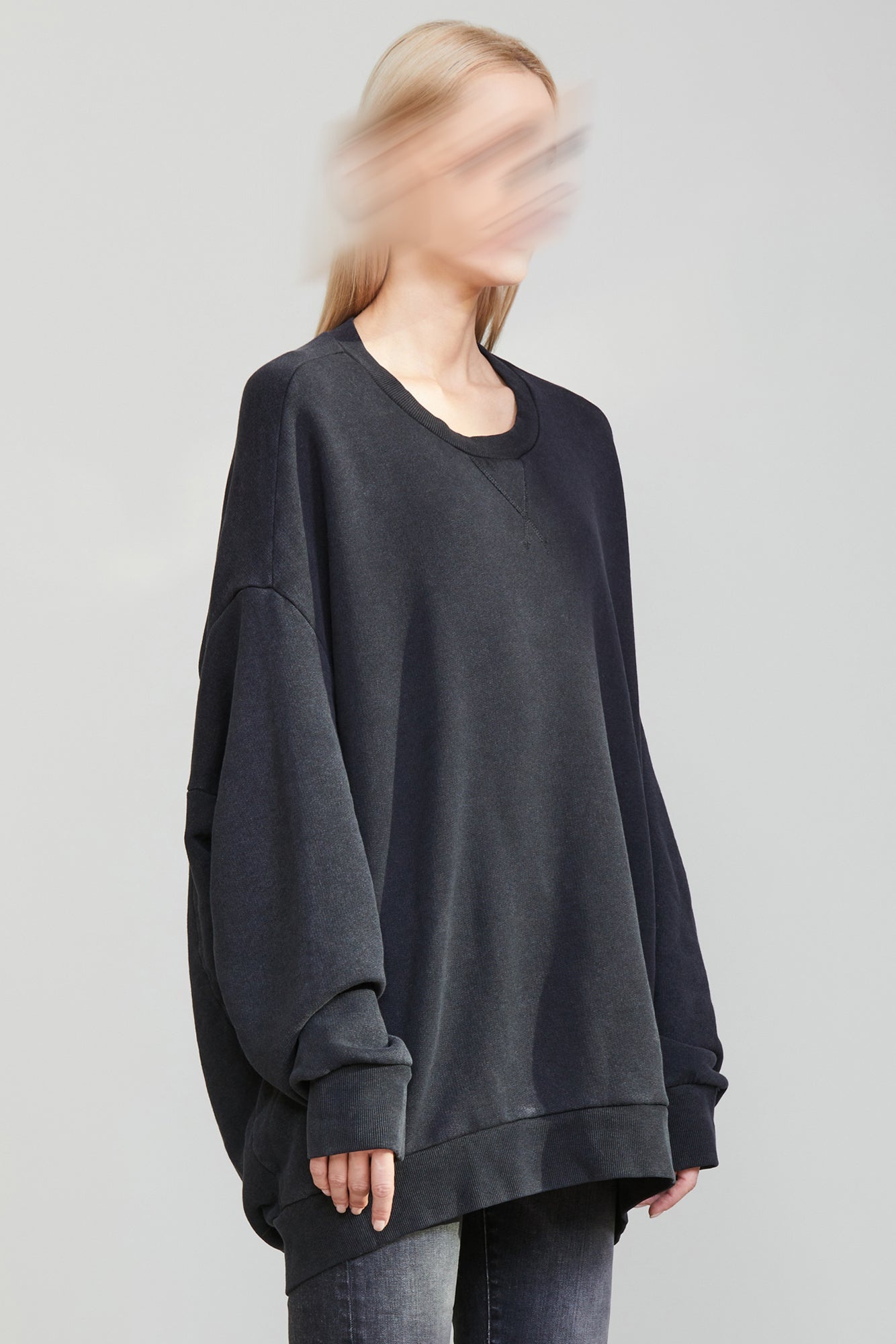 CONVERTIBLE CREWNECK - ACID BLACK - 3