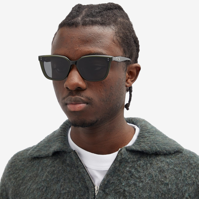 GENTLE MONSTER Gentle Monster Tote Sunglasses outlook