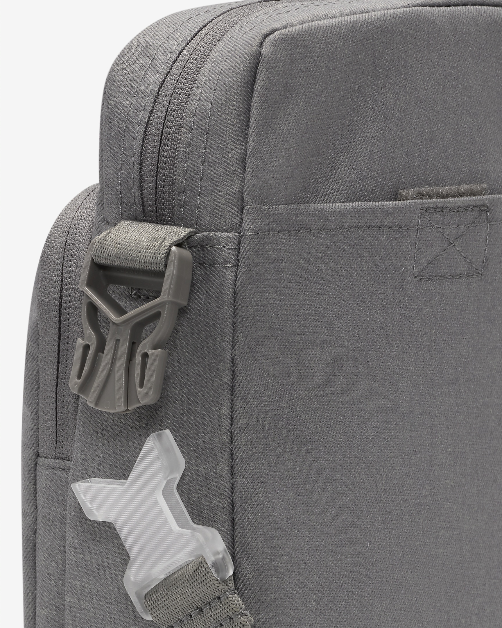 Nike Elemental Premium Crossbody Bag (4L) - 8