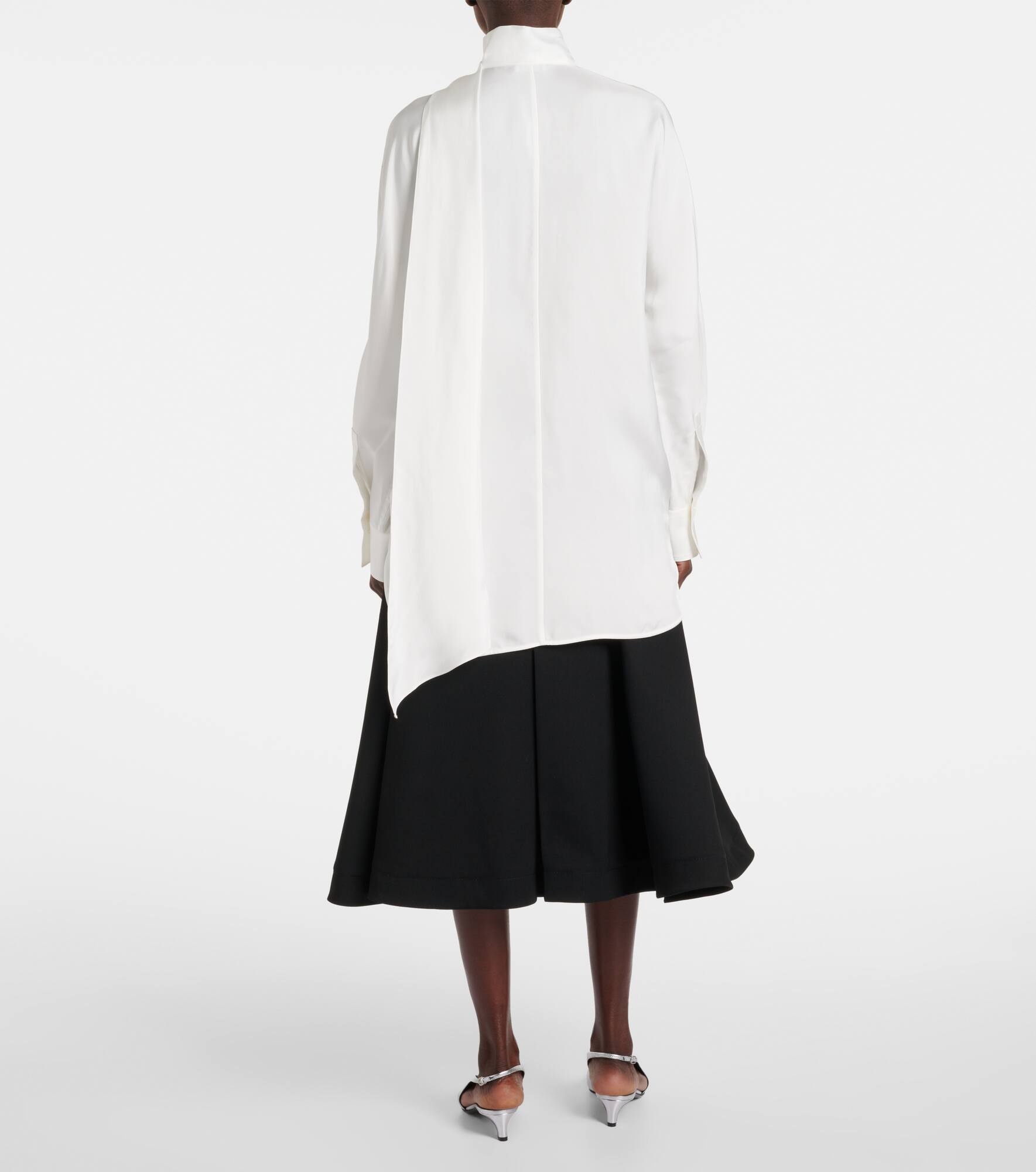 Tie-neck blouse - 3