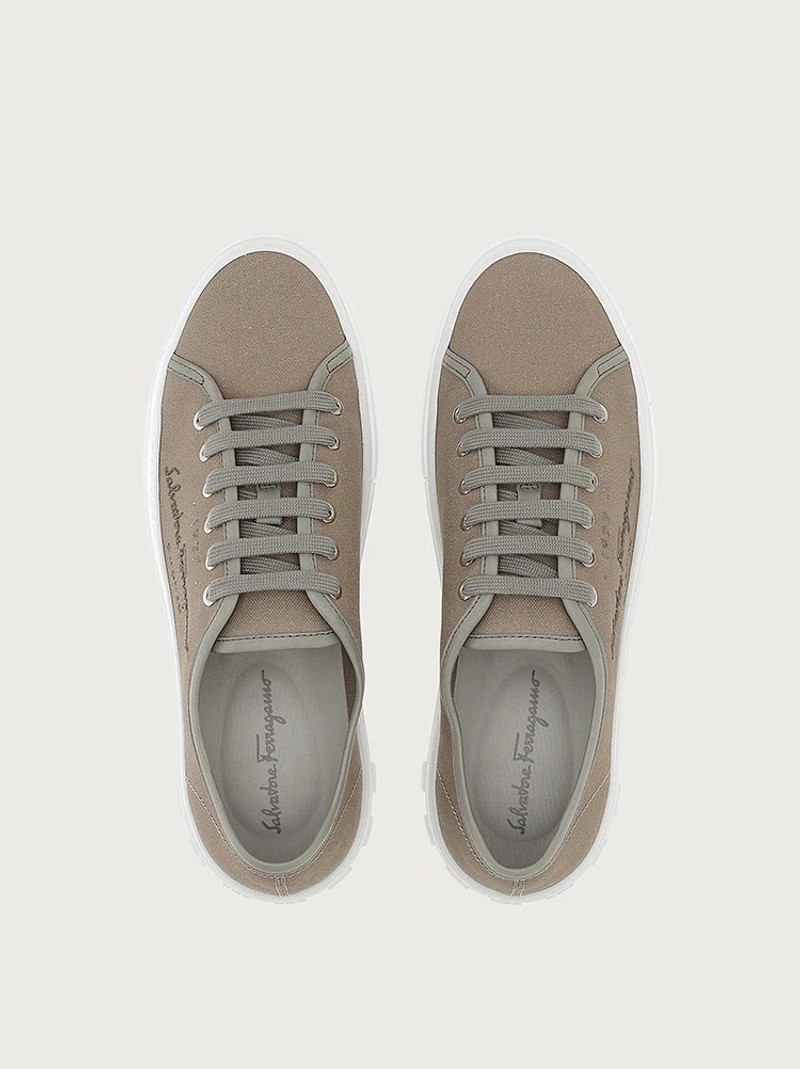 FERRAGAMO LOW CUT SNEAKER outlook