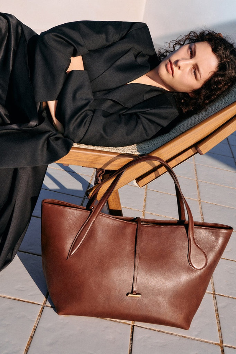 Liffner ZIP PENNE TOTE DARK BROWN outlook
