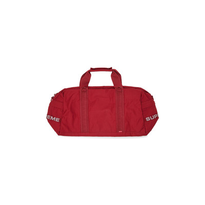 Supreme Supreme Field Duffle Bag 'Red' outlook
