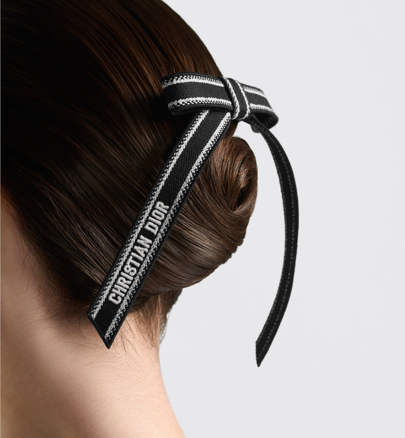 Christian Dior Embroidered Dior Twist Bow 3