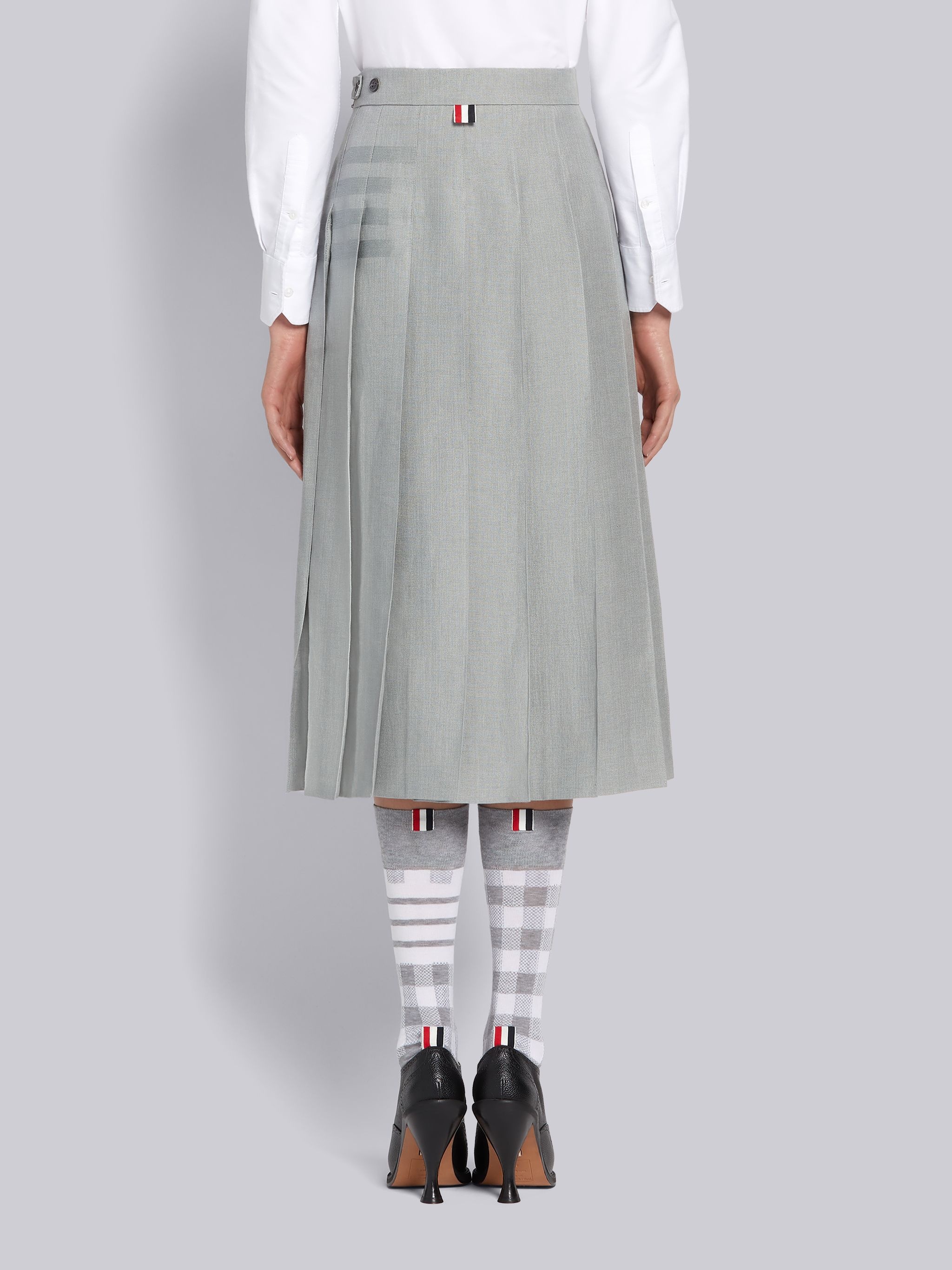 Light Grey Crispy Linen Classic Tonal 4-Bar Pleated Skirt - 3
