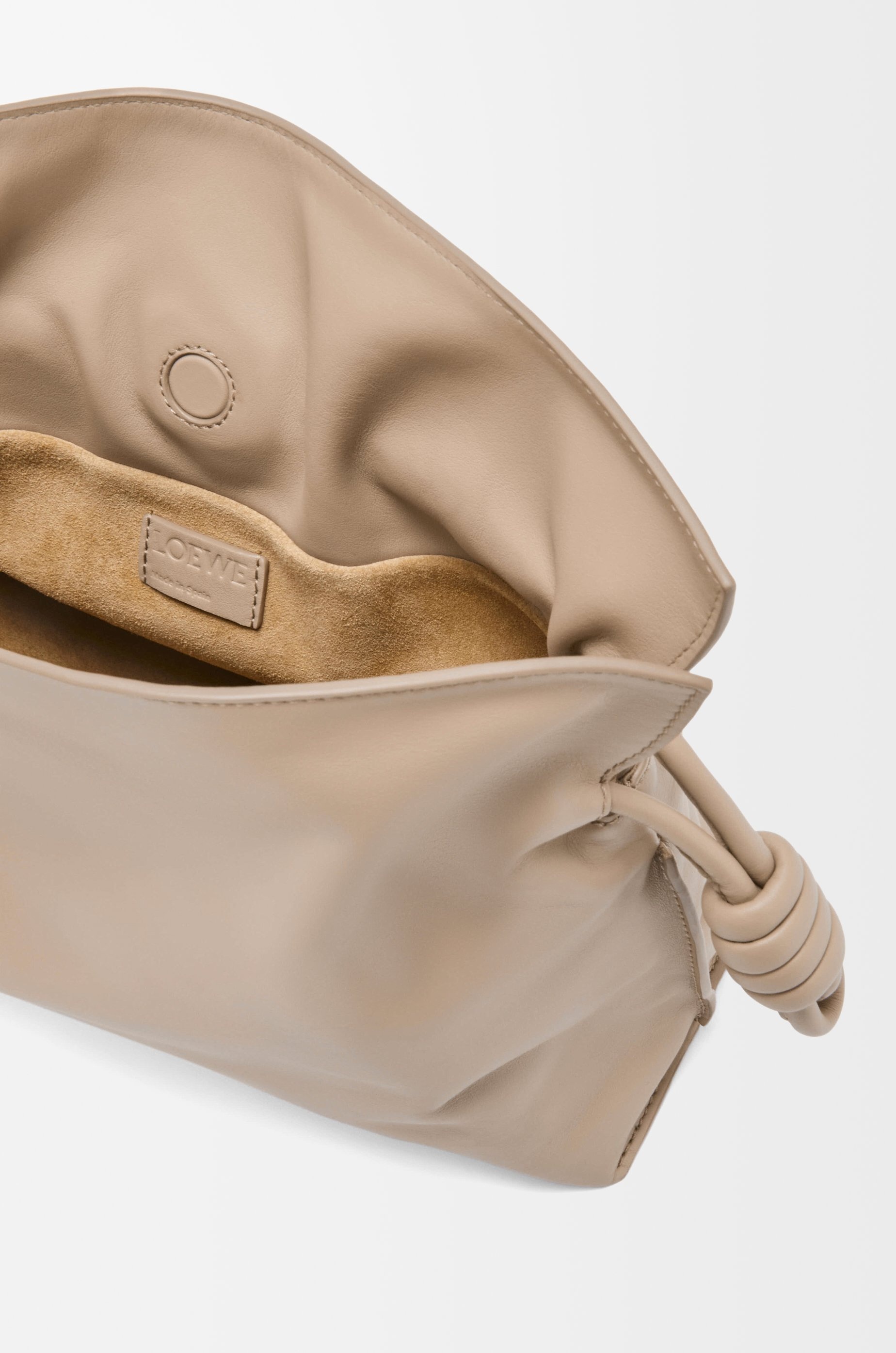 Medium Flamenco clutch in nappa calfskin - 7