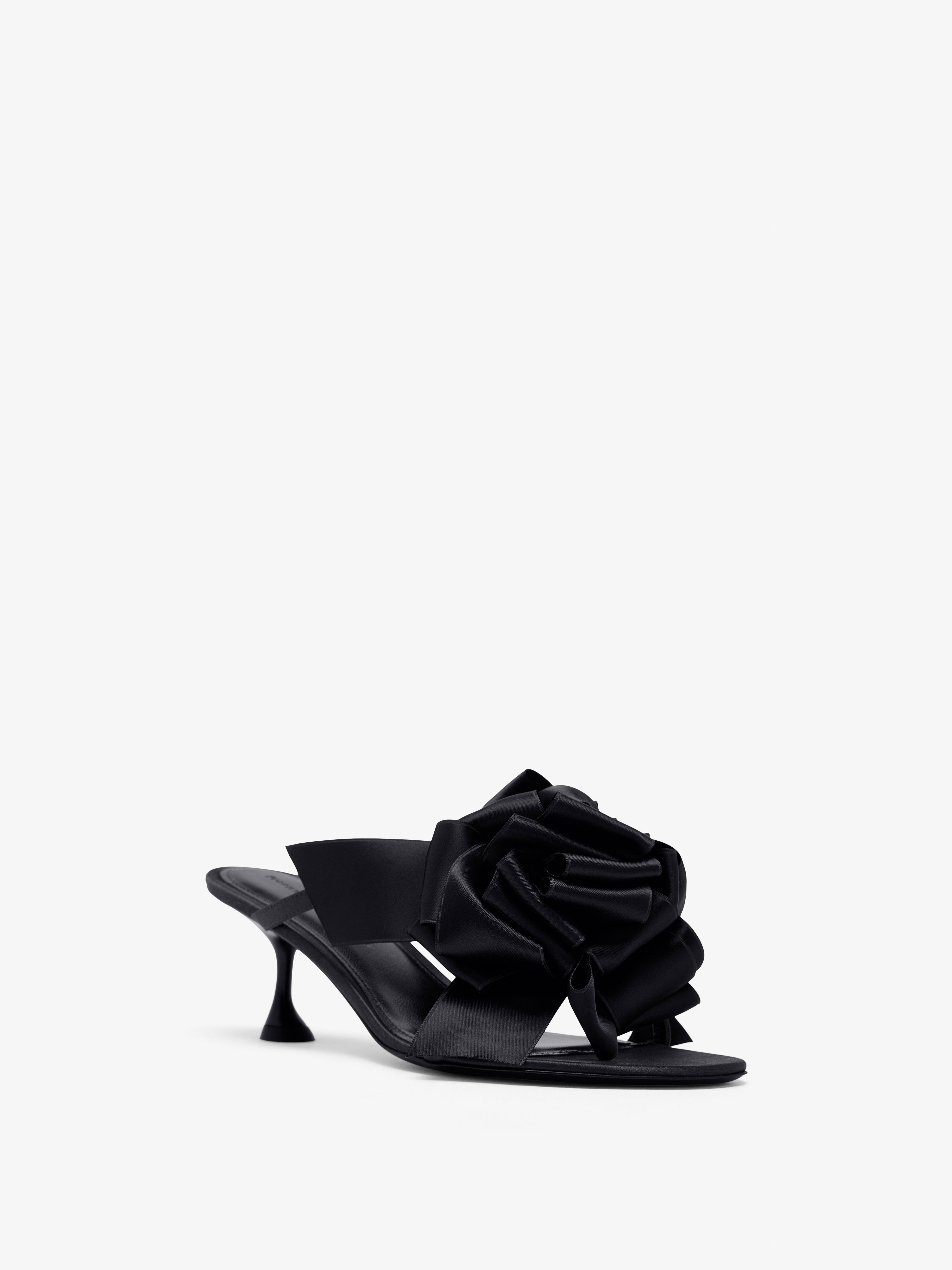 Tee Souvenir Sandals in Satin - 2