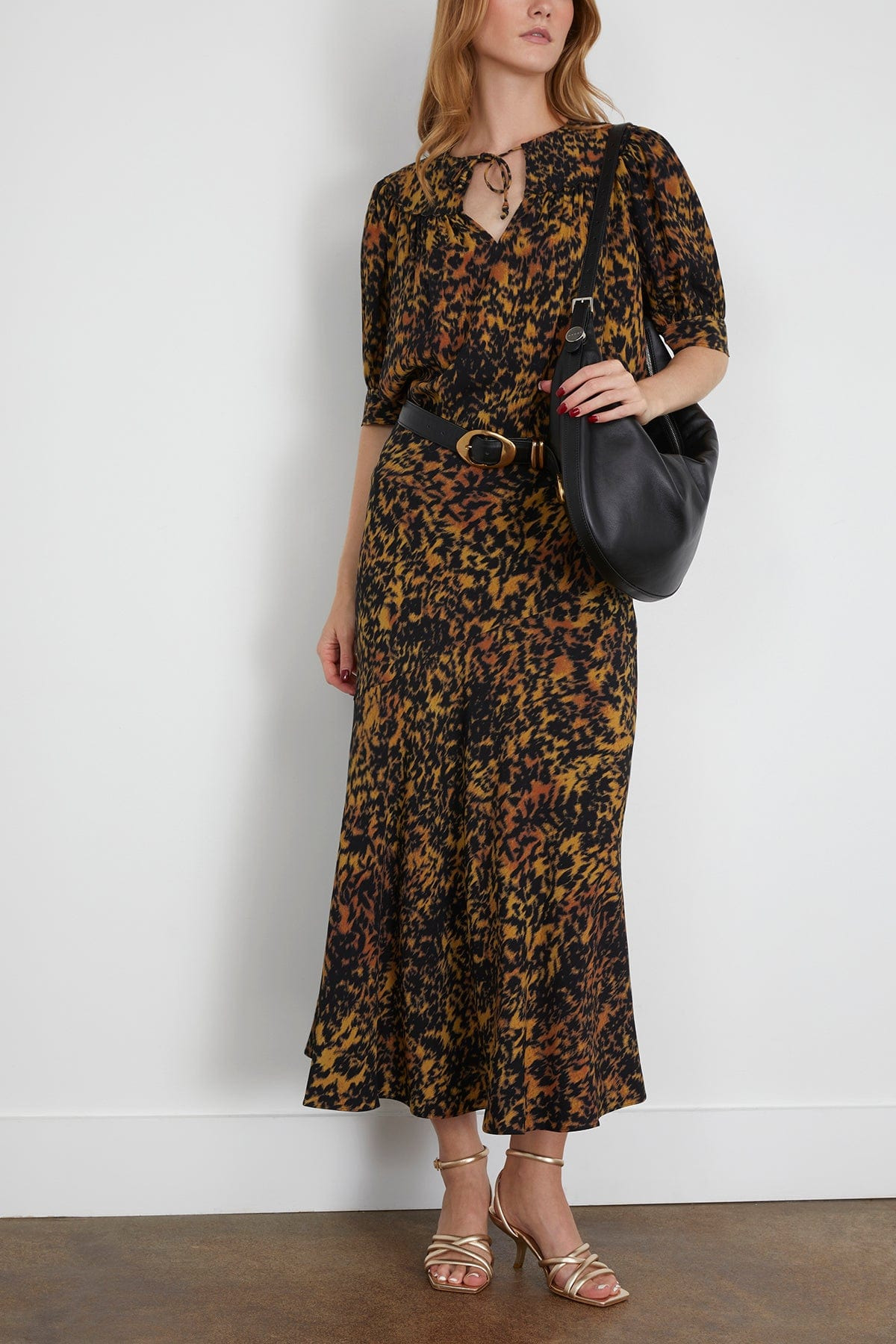 Blaire Short Sleeve Blouse in Savannah - 2