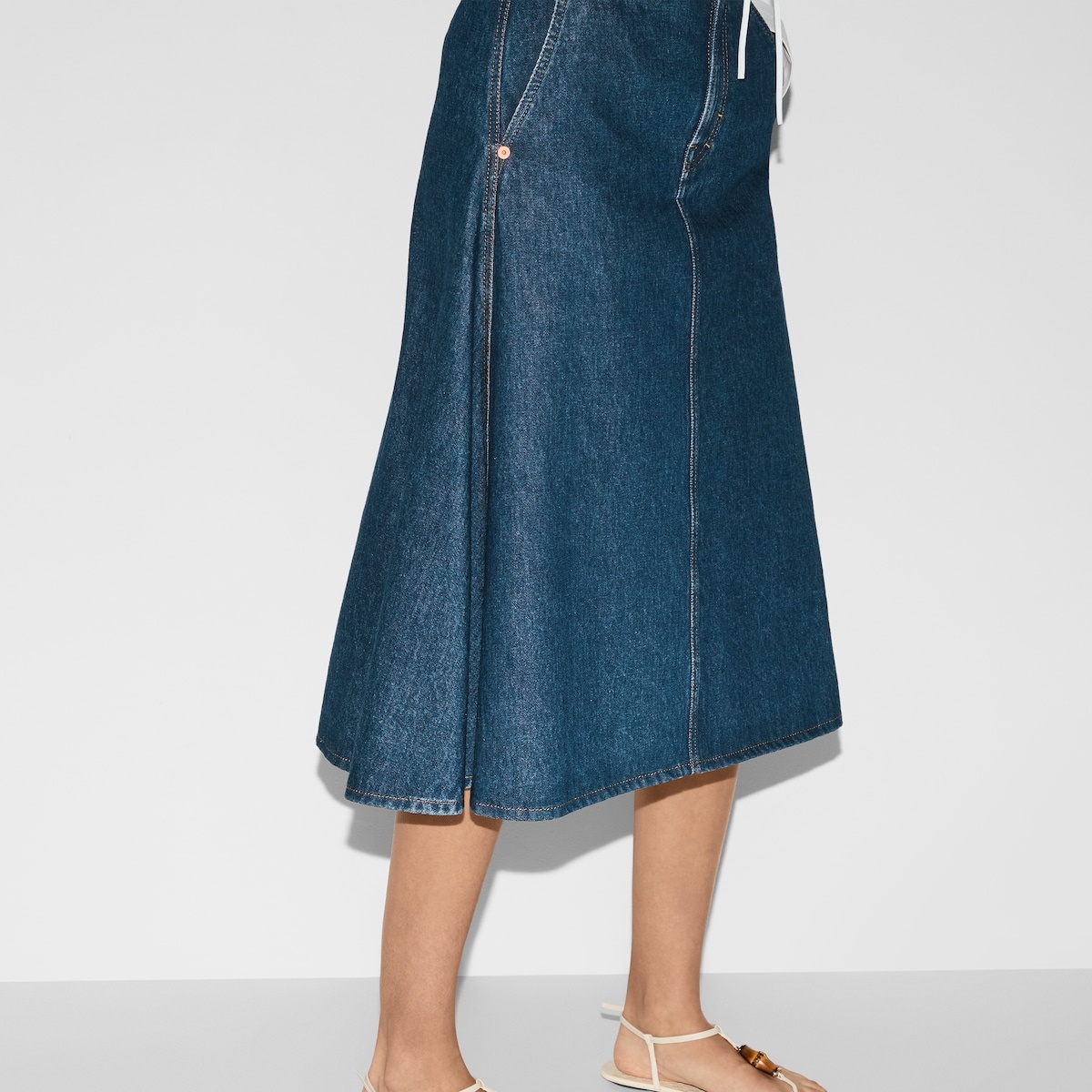 Mid-length denim skirt - 5