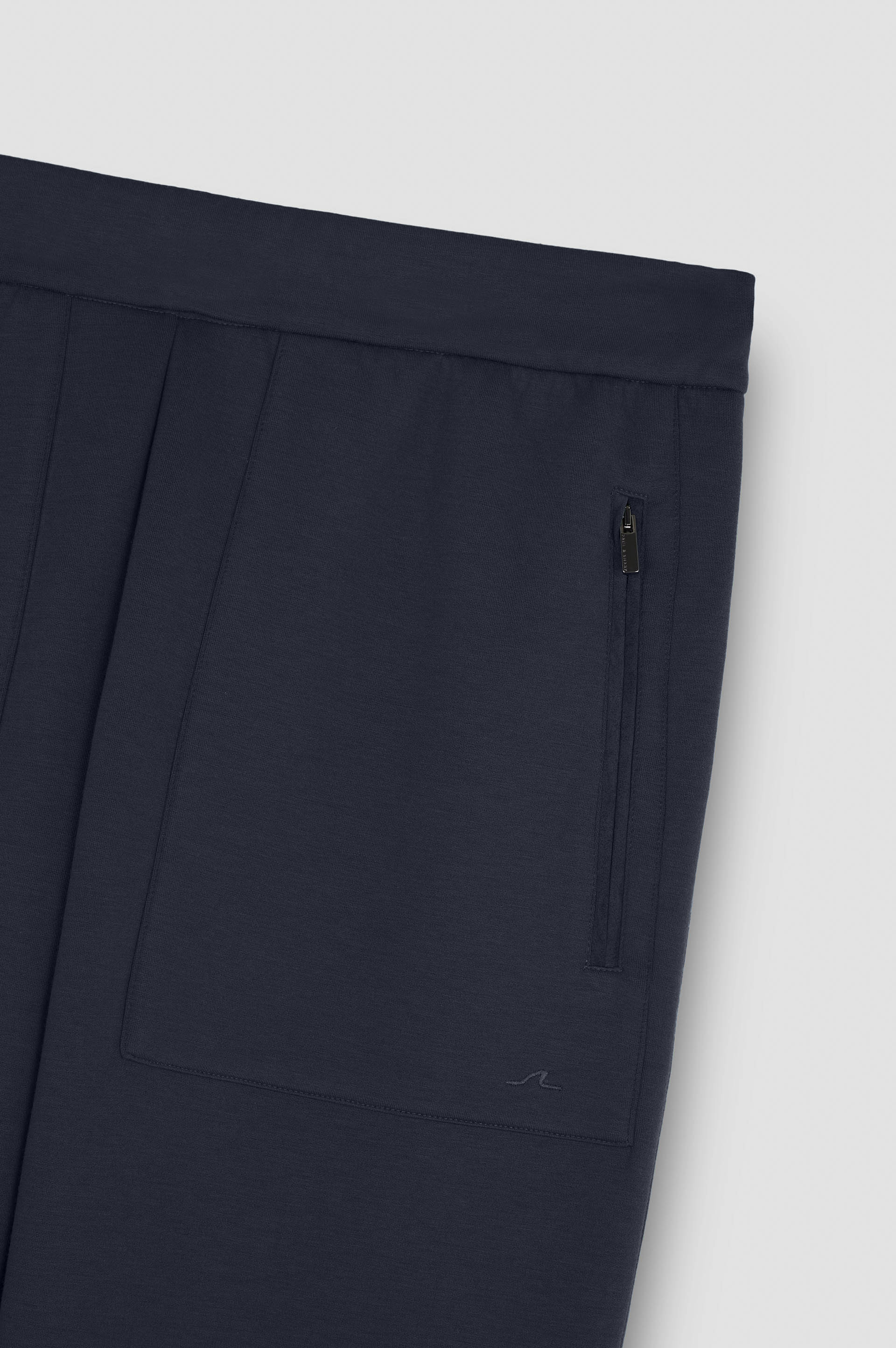 SUPIMA® COTTON TRACKPANTS WITH SHARK FIN EMBROIDERY - 5