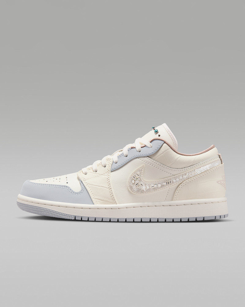 Air Jordan 1 Low Women's Shoes - 1