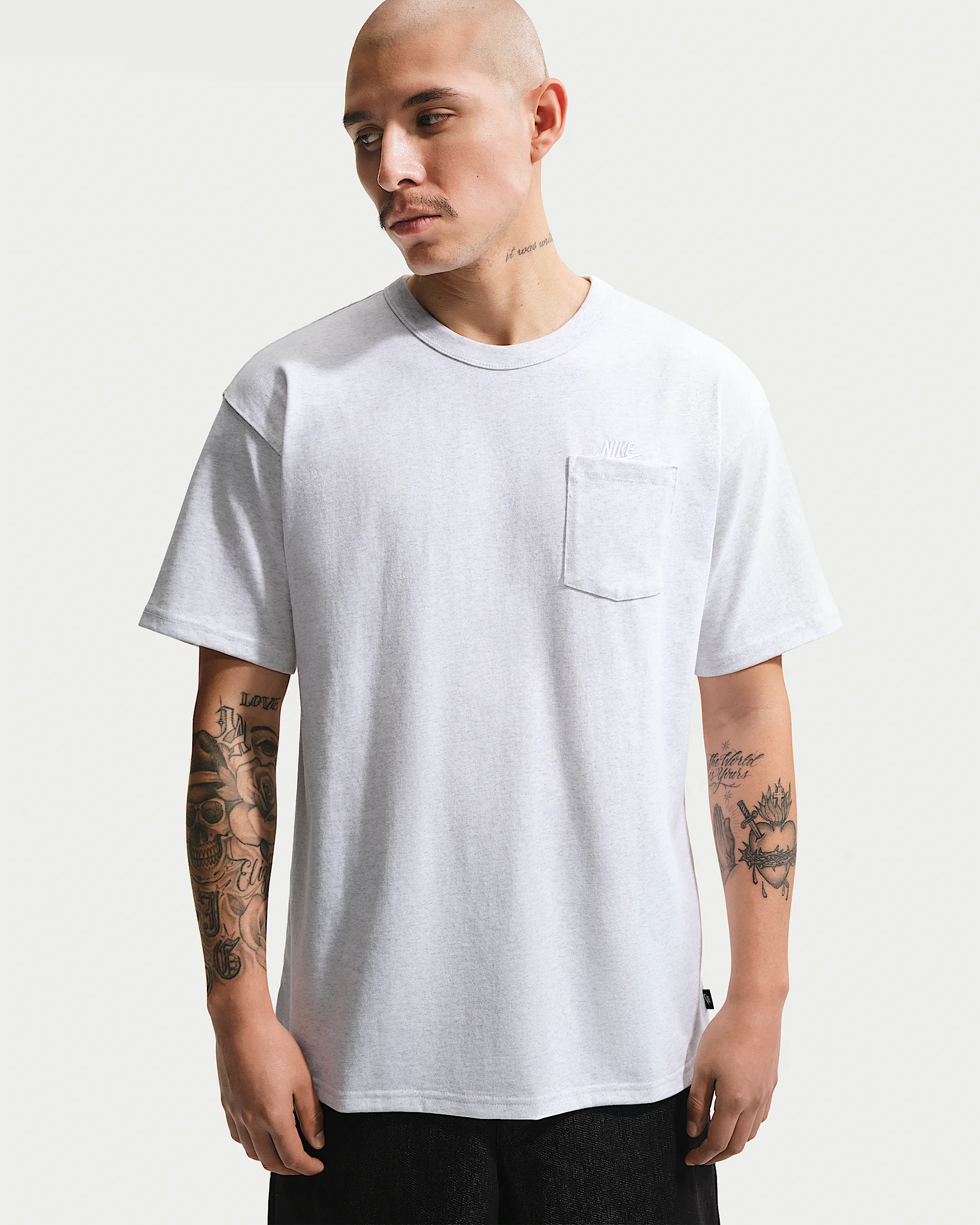 Nike Sportswear Premium Essentials Men's T-Shirt - 1