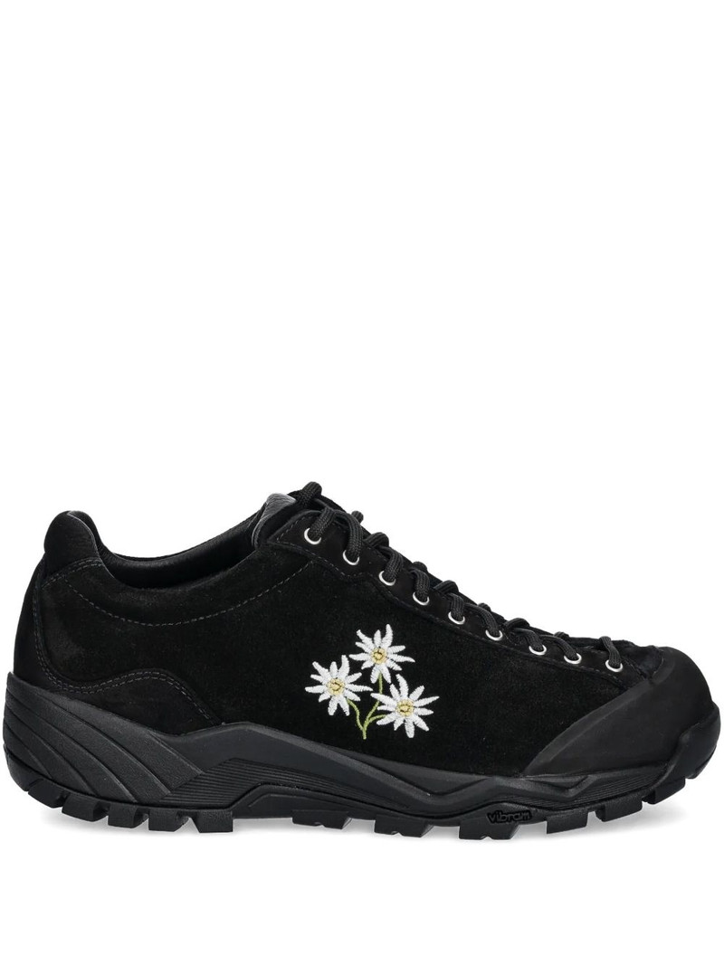 Movida sneakers 1