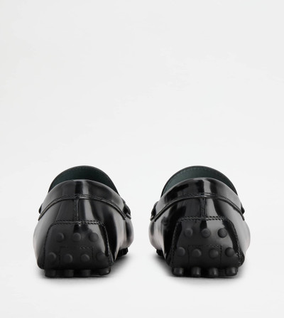 Tod's GOMMINO DRIVING SHOES IN LEATHER - BLACK outlook