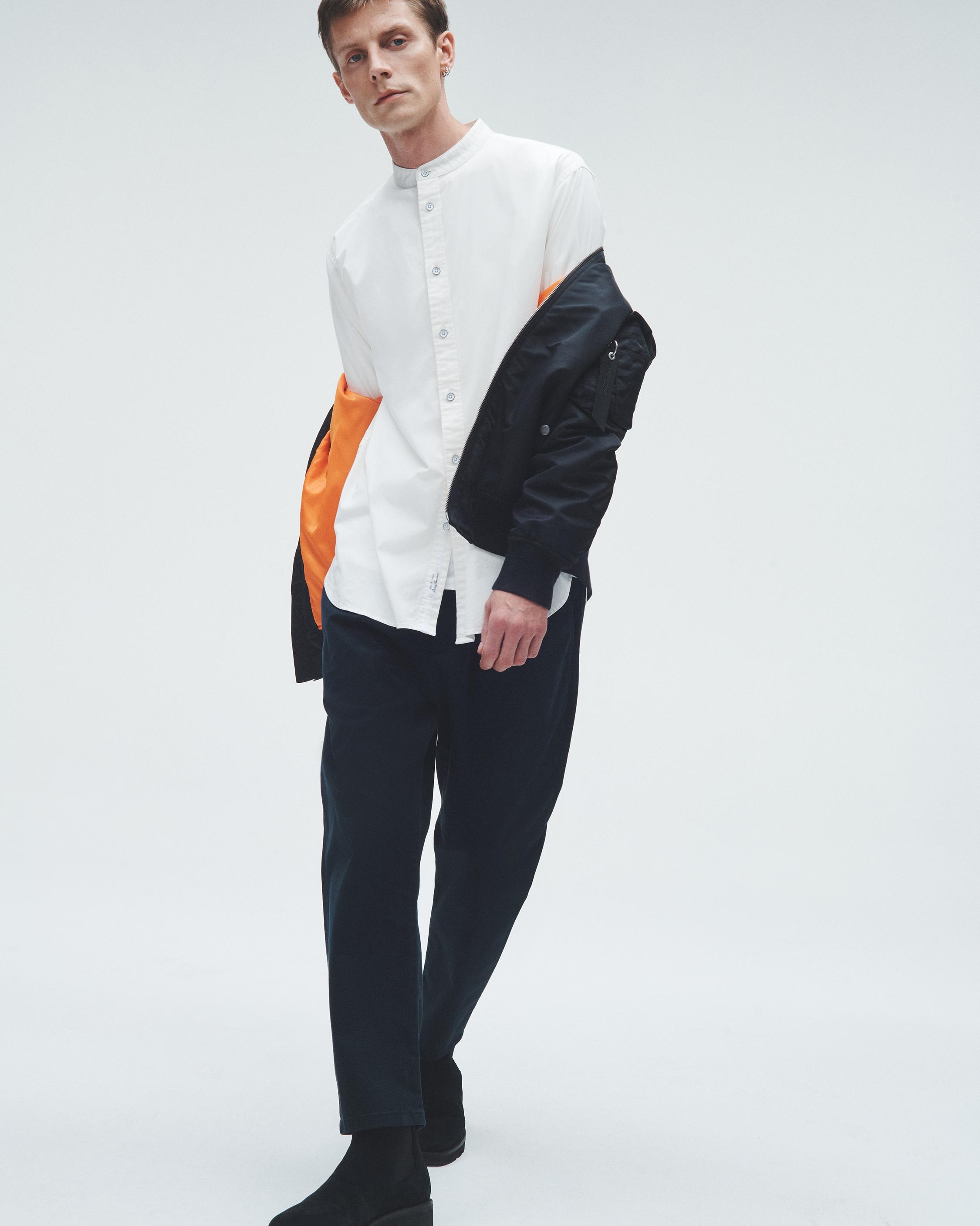Landon Cotton Poplin Shirt
Relaxed Fit Button Down - 6