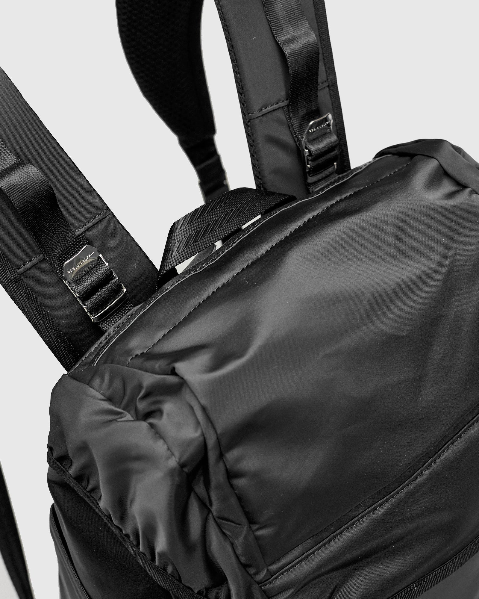 Lightning V2 Backpack in Black - 6