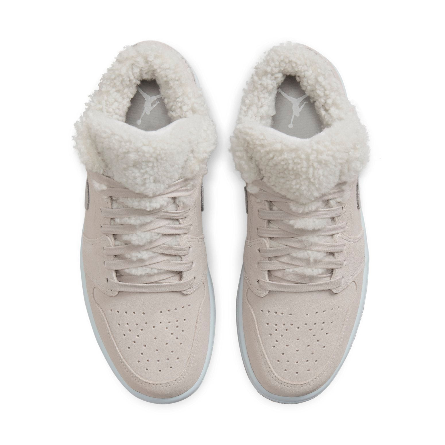 (WMNS) Air Jordan 1 Low SE 'Sherpa Fleece' DO0750-002 - 4