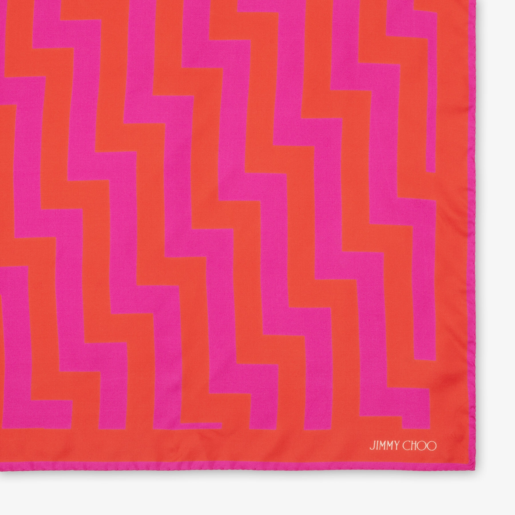 Reta
Fuchsia Avenue Print Silk Foulard - 3