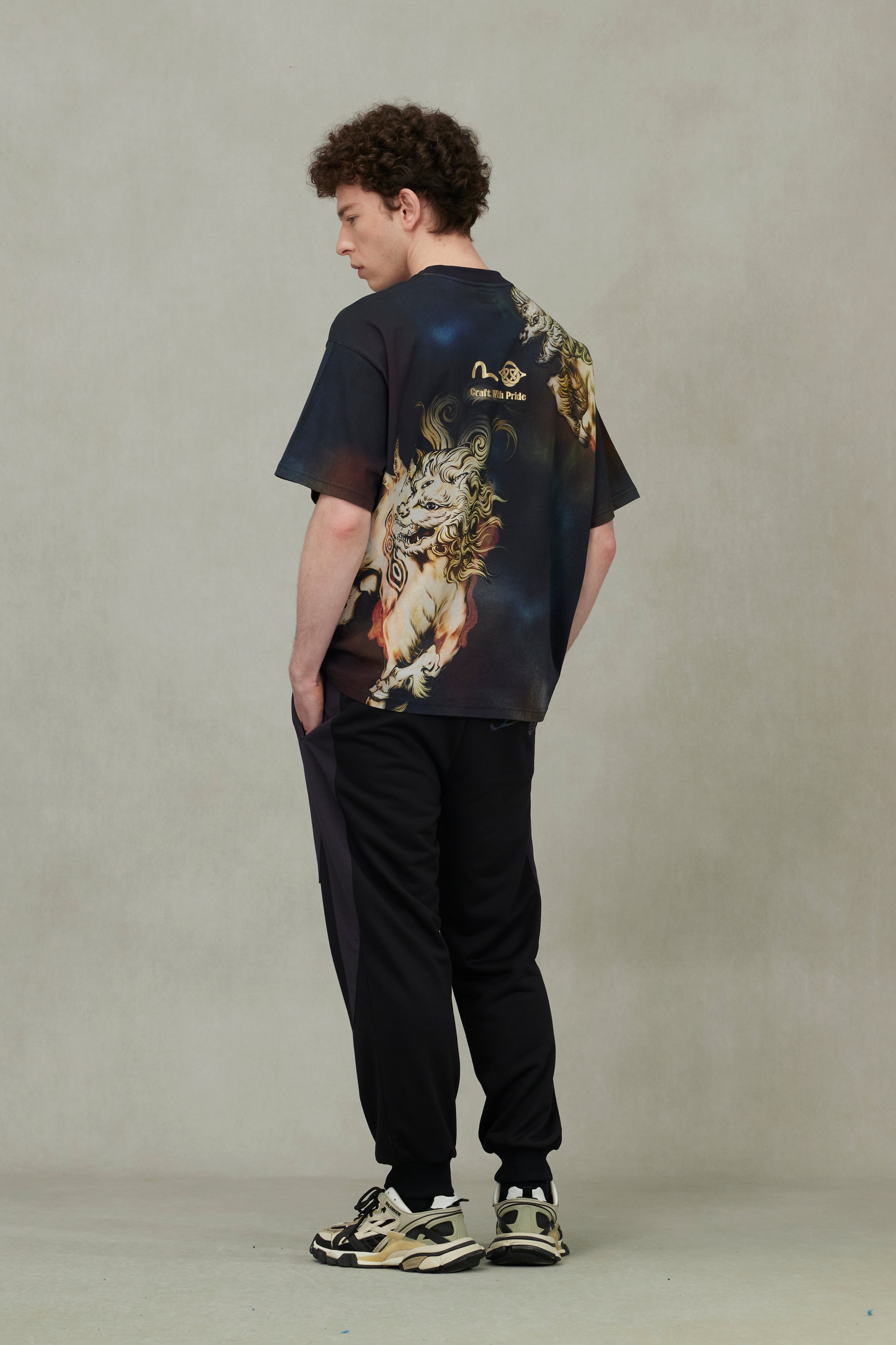 Hakutaku Print Loose Fit T-Shirt - 6