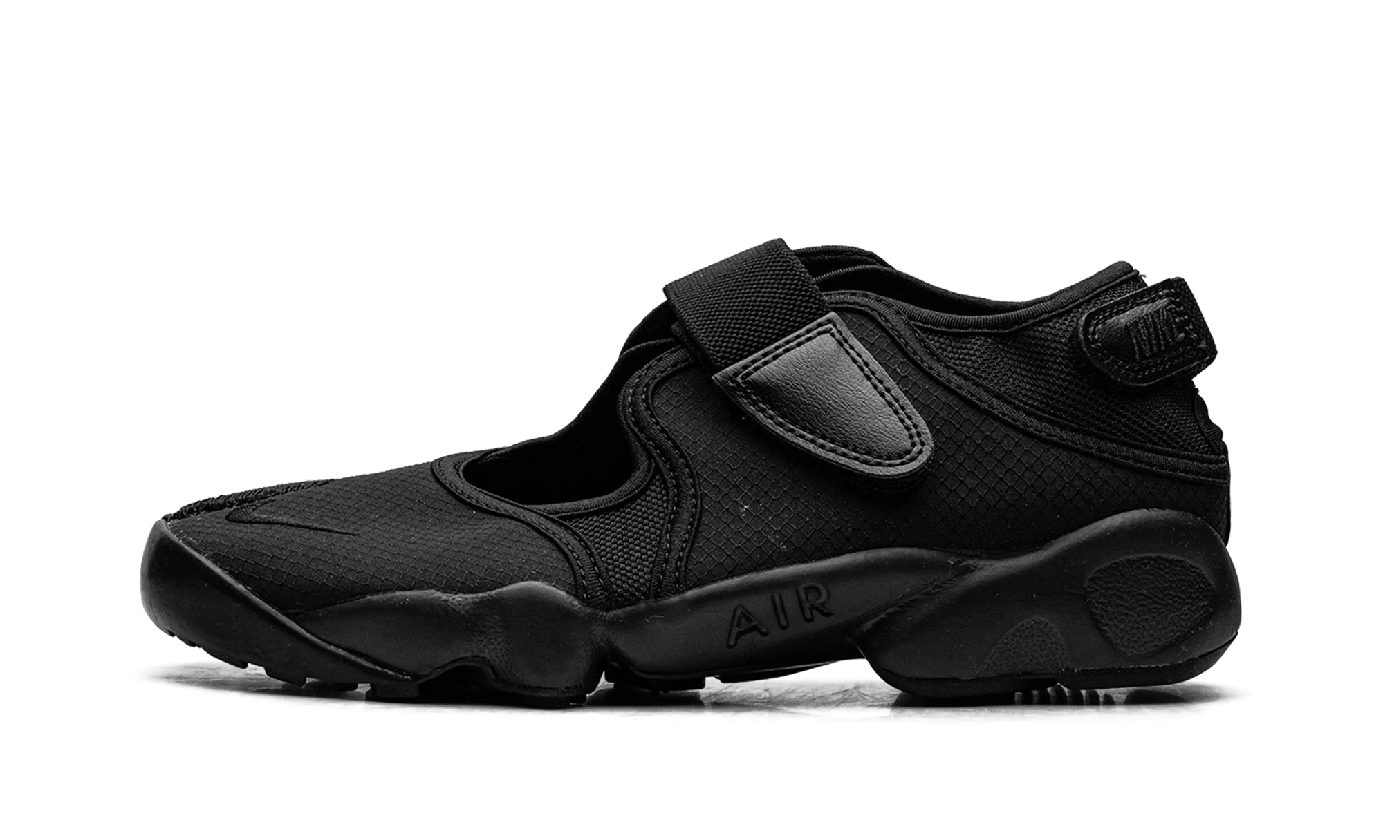 Air Rift Breathe WMNS "Triple Black" DN1338 004 - 1