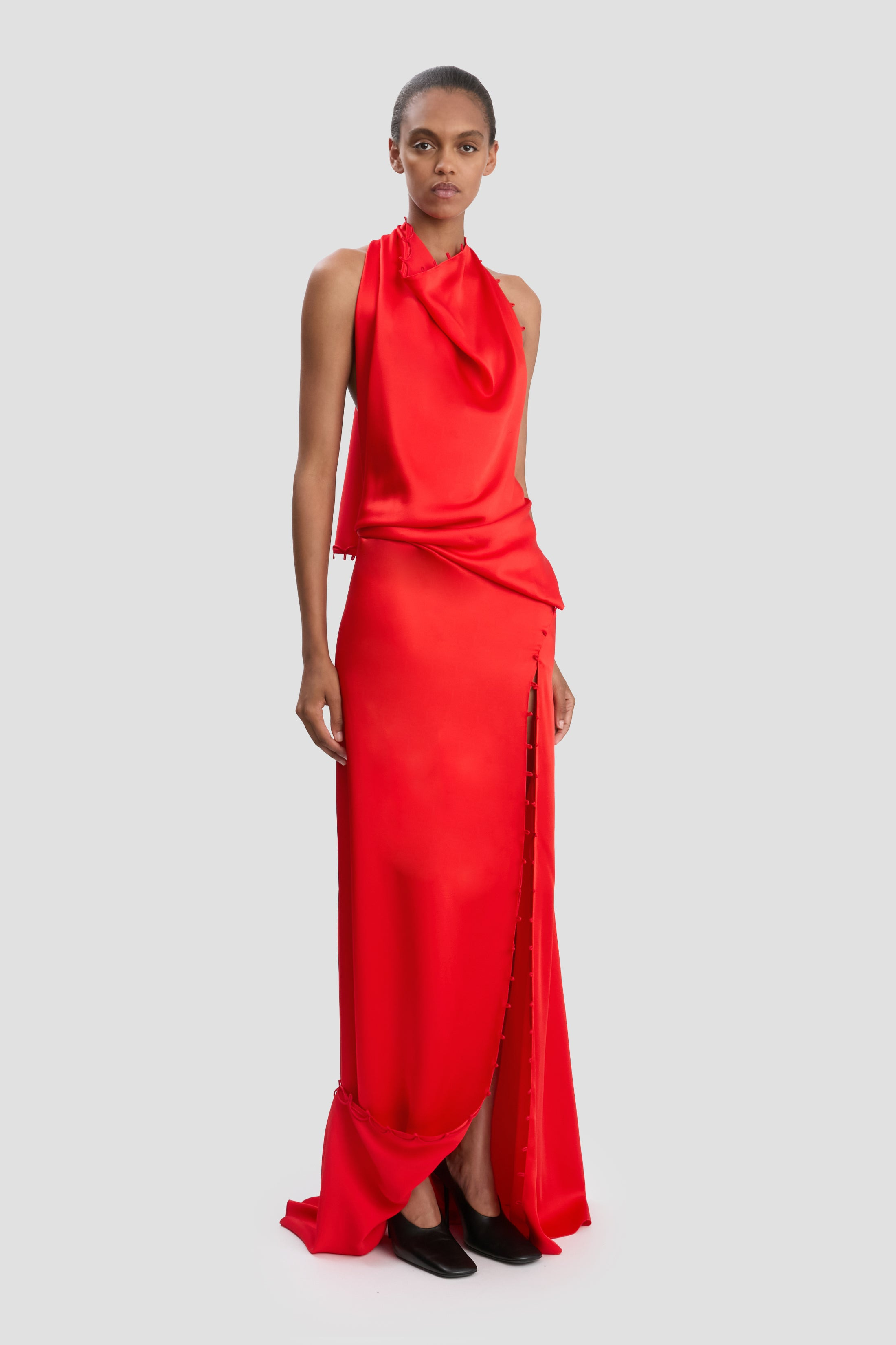 Rouleaux Detail Sleeveless Gown In Cayenne - 9