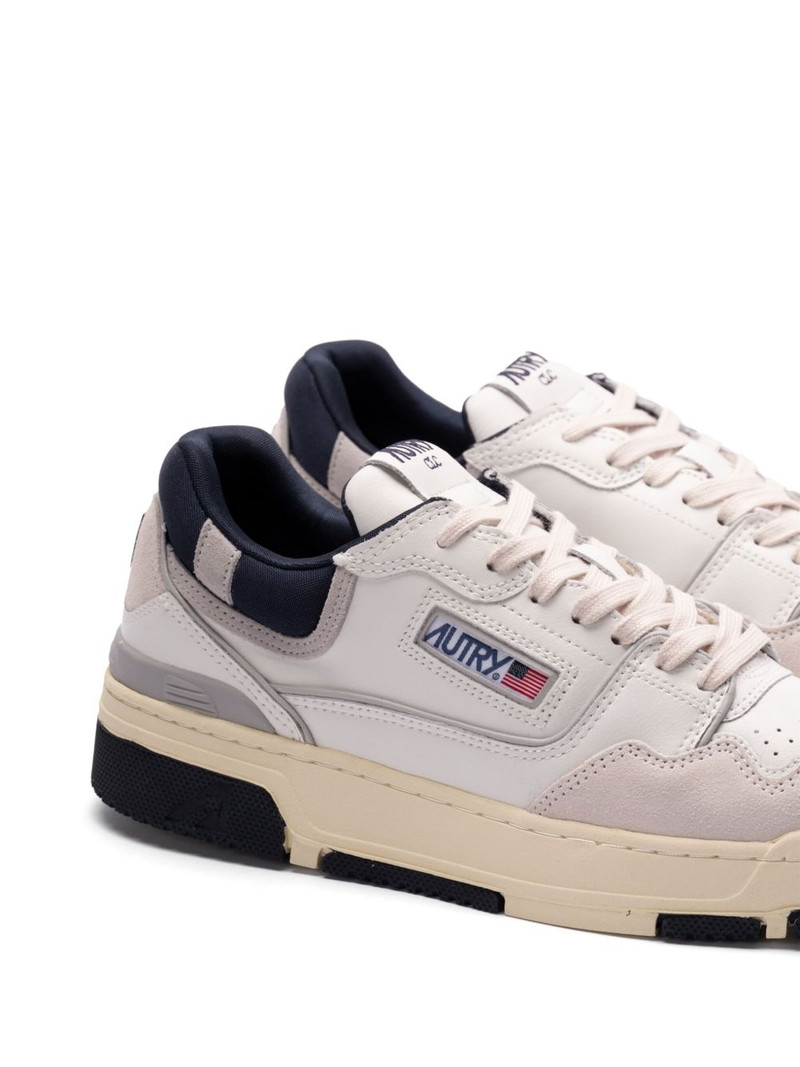 AUTRY CLC sneakers outlook