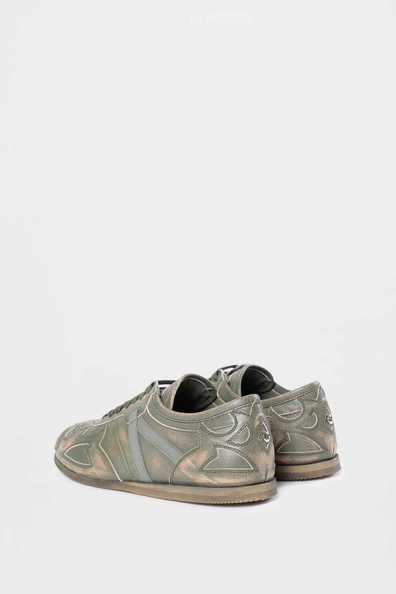 Milton Low 3