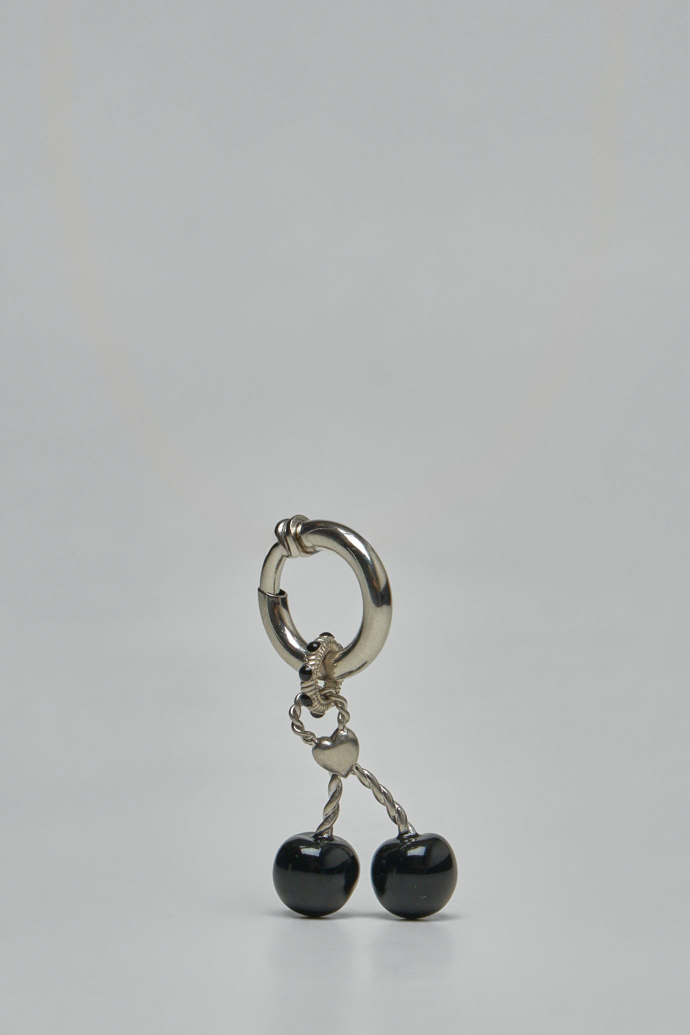 VLogo Signature Mono Earring - 2