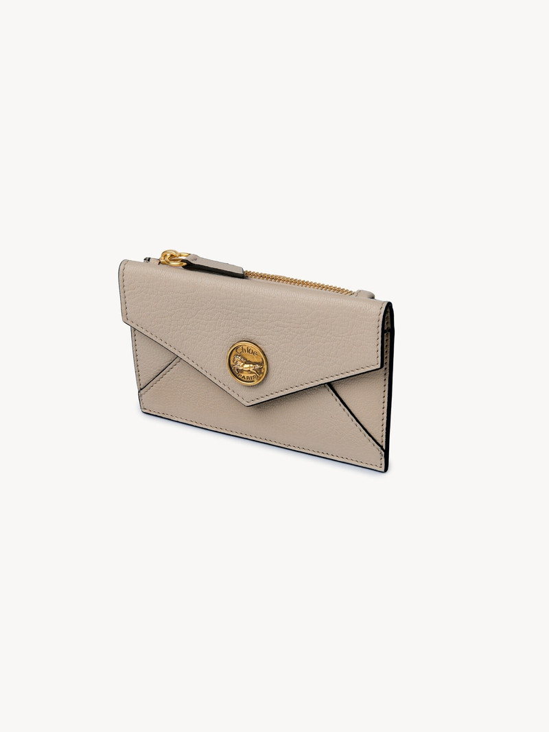 Chloé SMALL ENVELOPE PURSE WITH CARD SLOTS IN GRAINED LEATHER outlook
