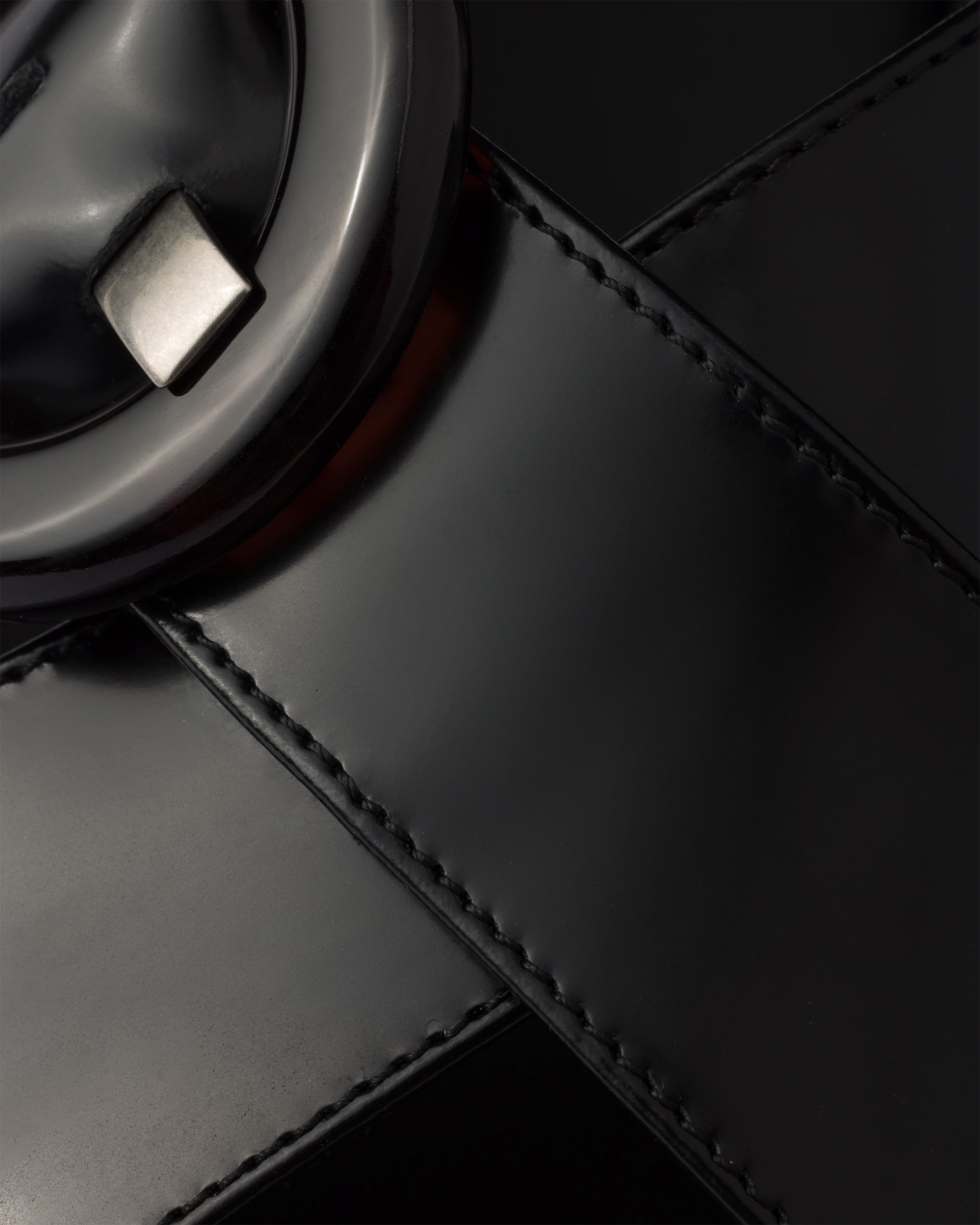 Brushed leather sandals with buckle - 6