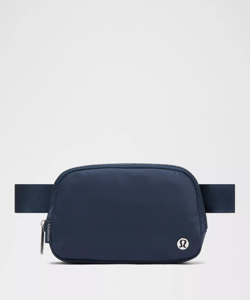 Everywhere Belt Bag with Long Strap 1L 1