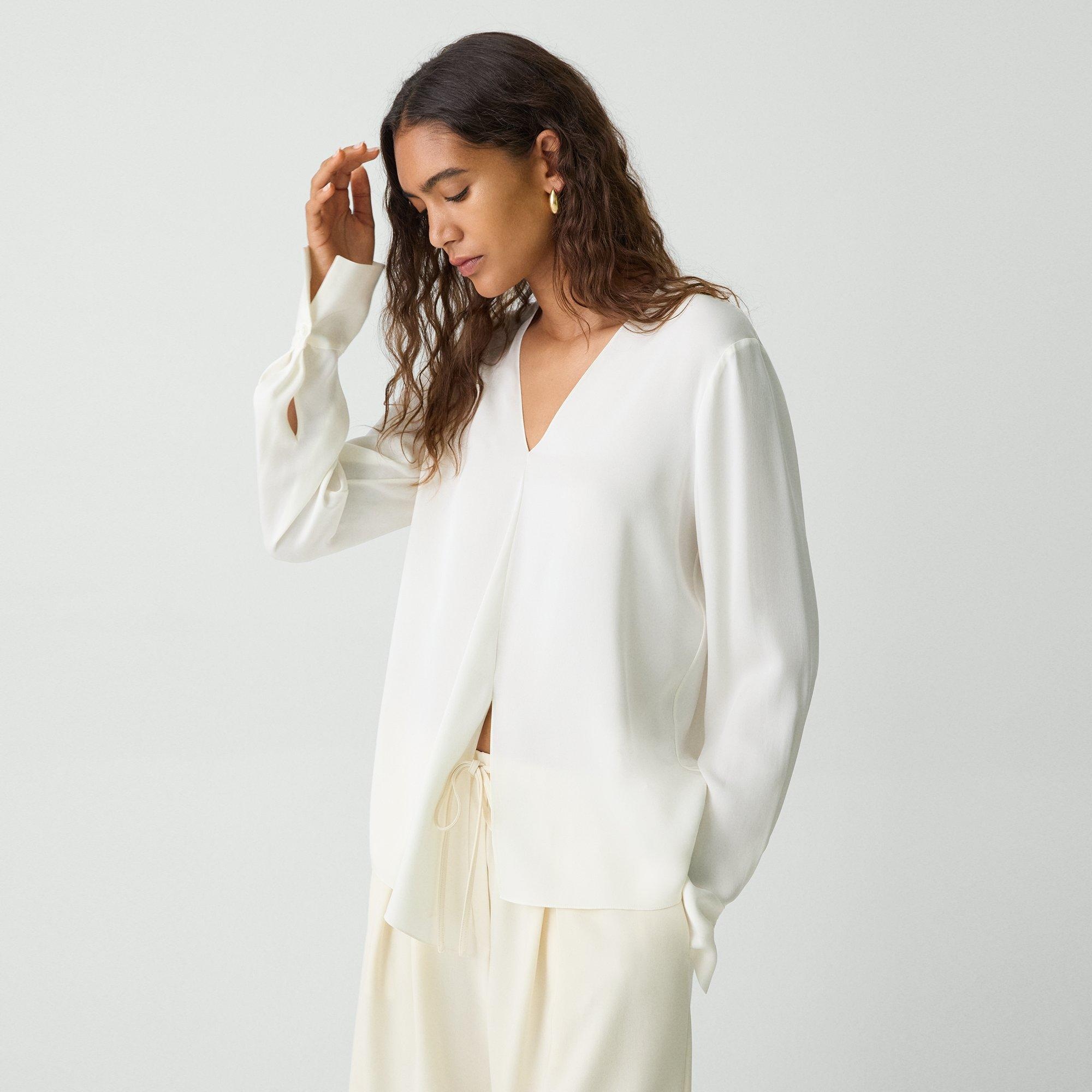 Relaxed V-Neck Blouse in Silk Georgette - 3