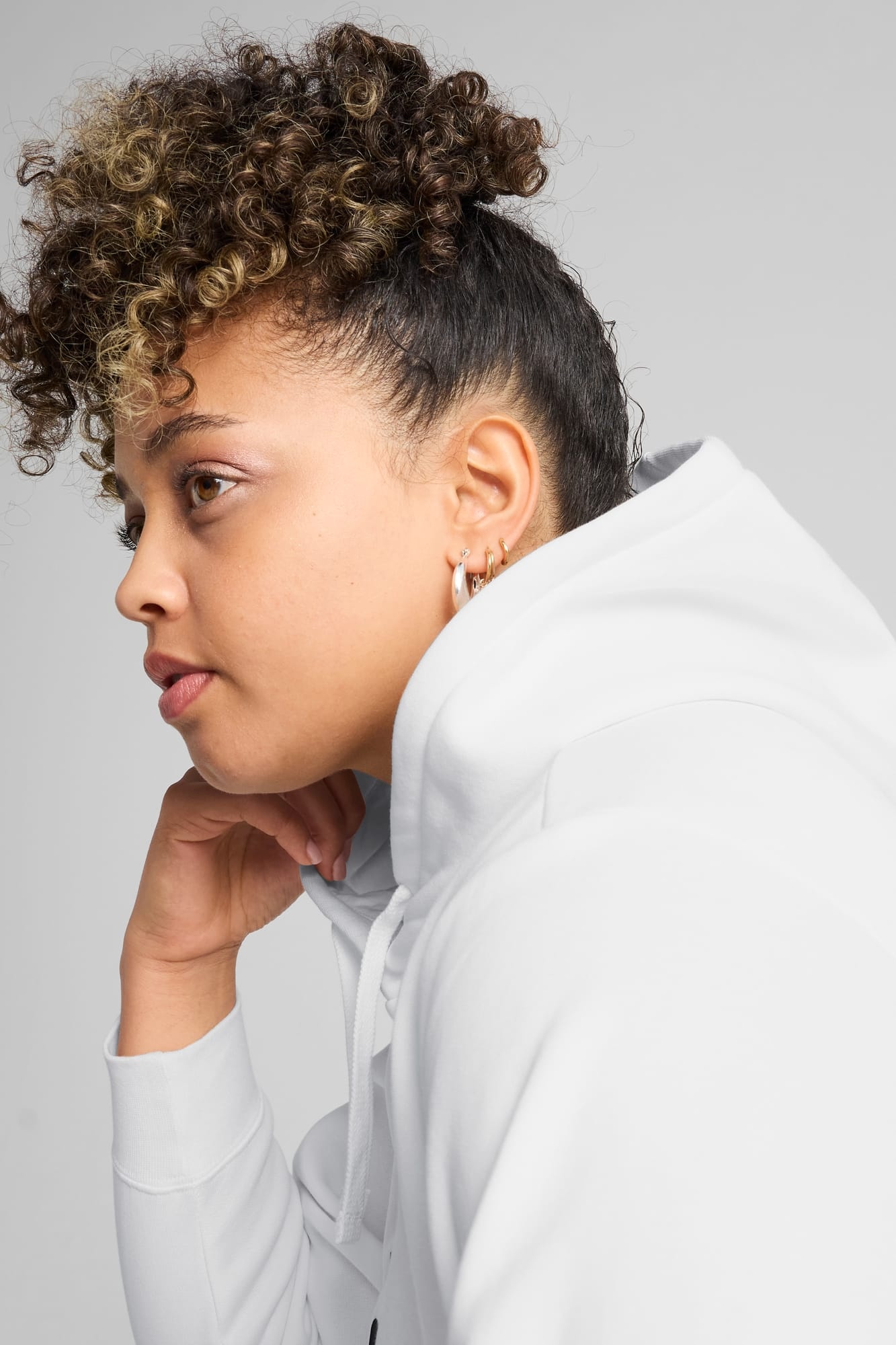 Essentials No. 1 Logo Women's Hoodie - 4