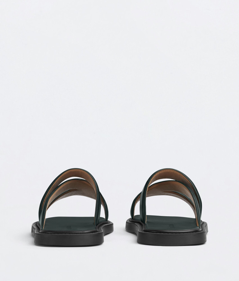 Bottega Veneta band outlook