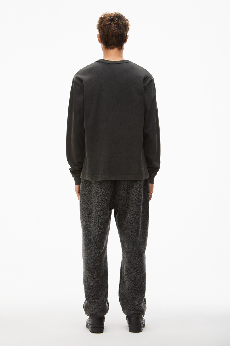 LONG-SLEEVE TEE IN ACID WASH JERSEY 4