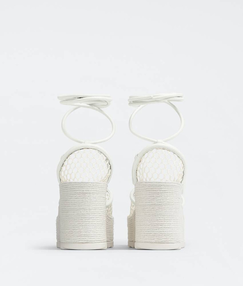 Bottega Veneta stretch outlook