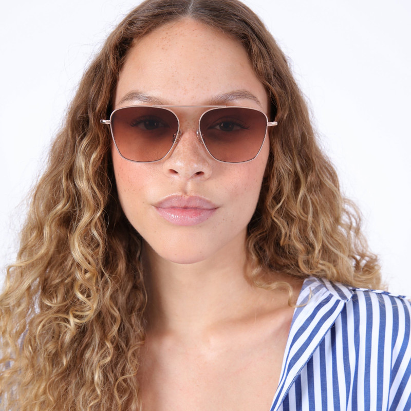 illesteva Samos Sunglasses outlook