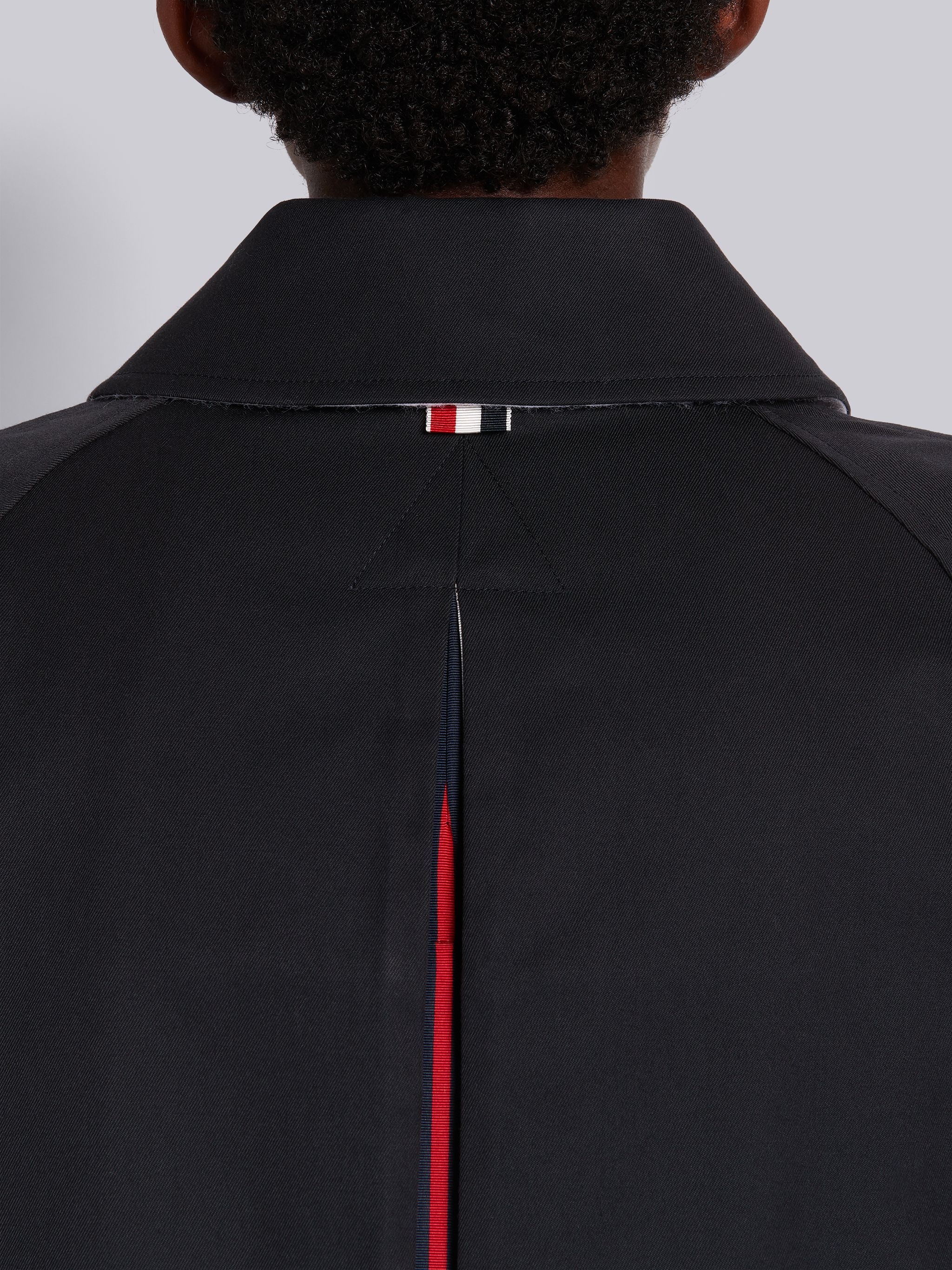 Navy Waterproof Cotton Twill Unconstructed Box Pleat Raglan Bal Collar Overcoat - 5