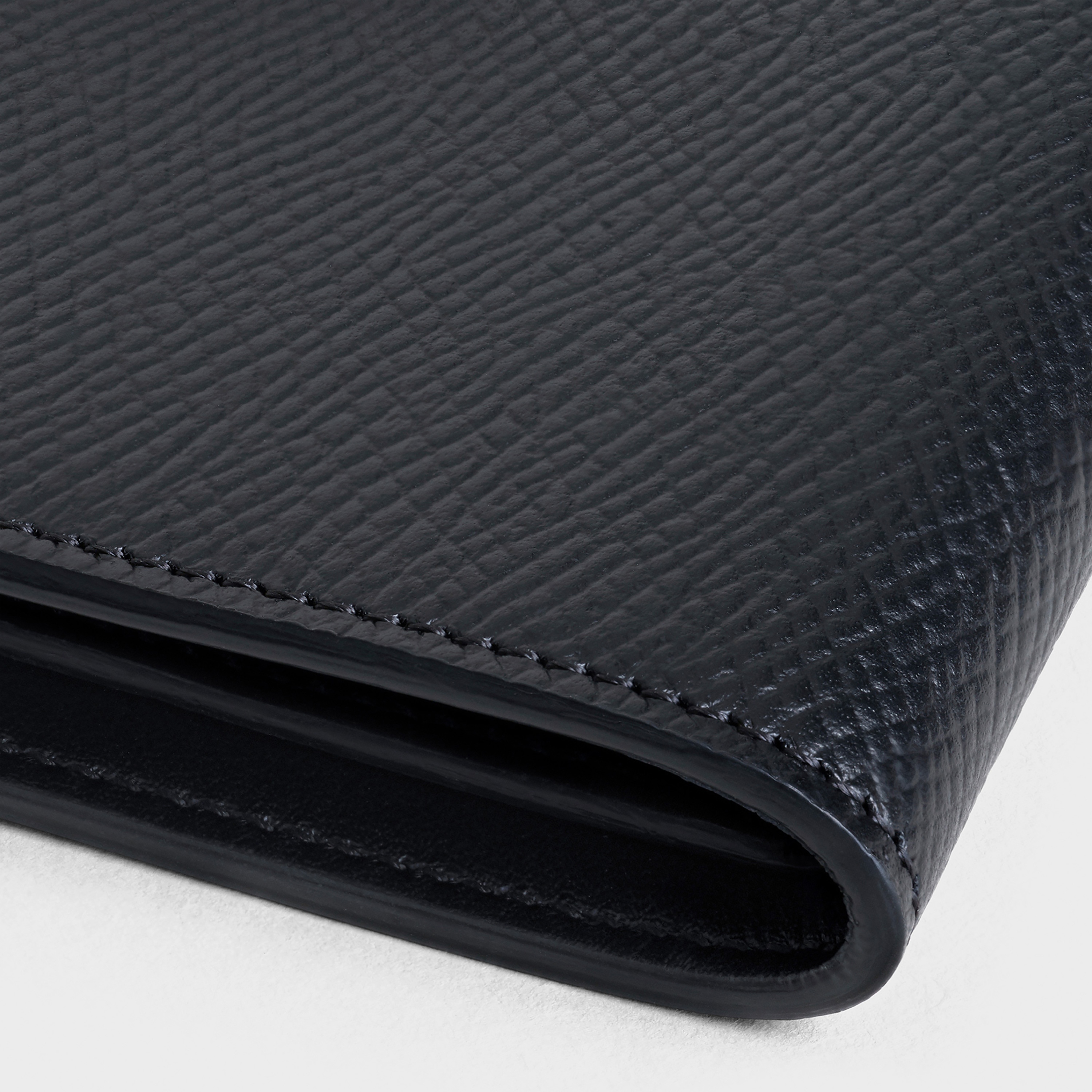 Medium strap wallet in Grained calfskin - 5