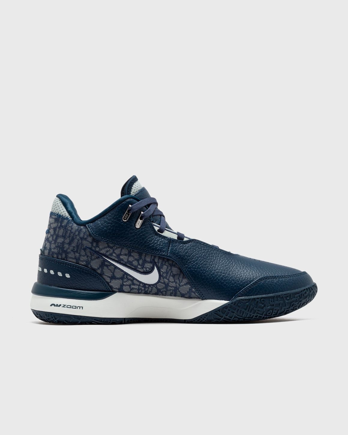 ZOOM LEBRON NXXT GEN AMPD "GEORGETOWN" - 3