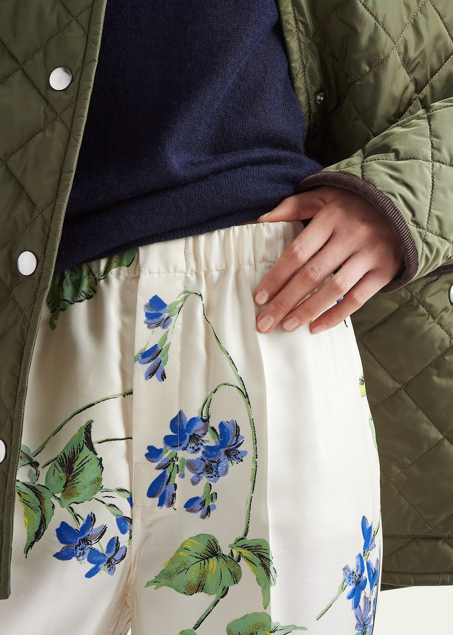 Viola-Print Bootcut Silk Pants - 4