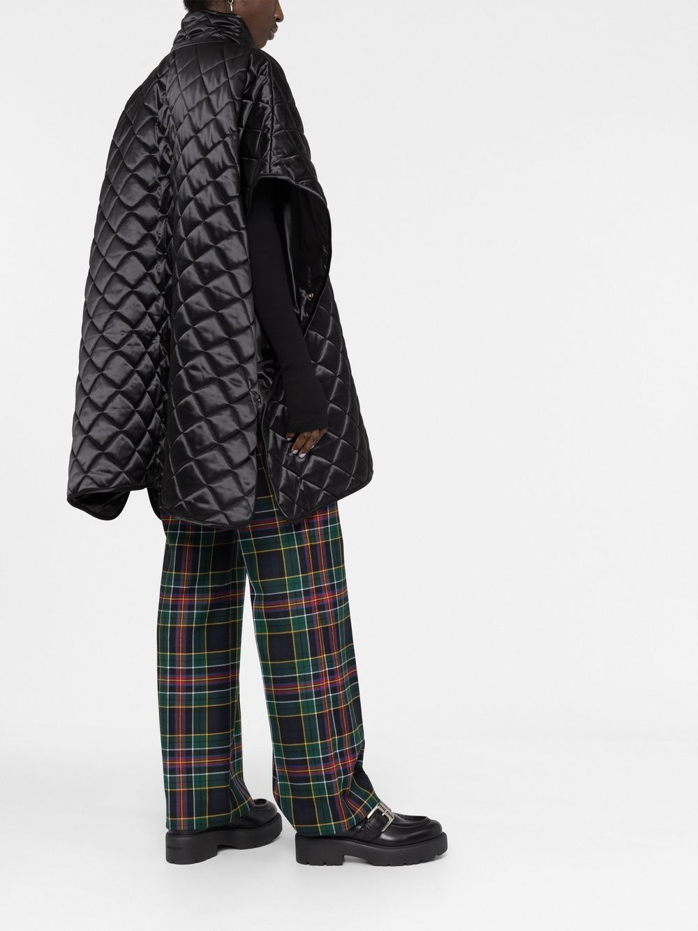 quilted short-sleeve coat - 6