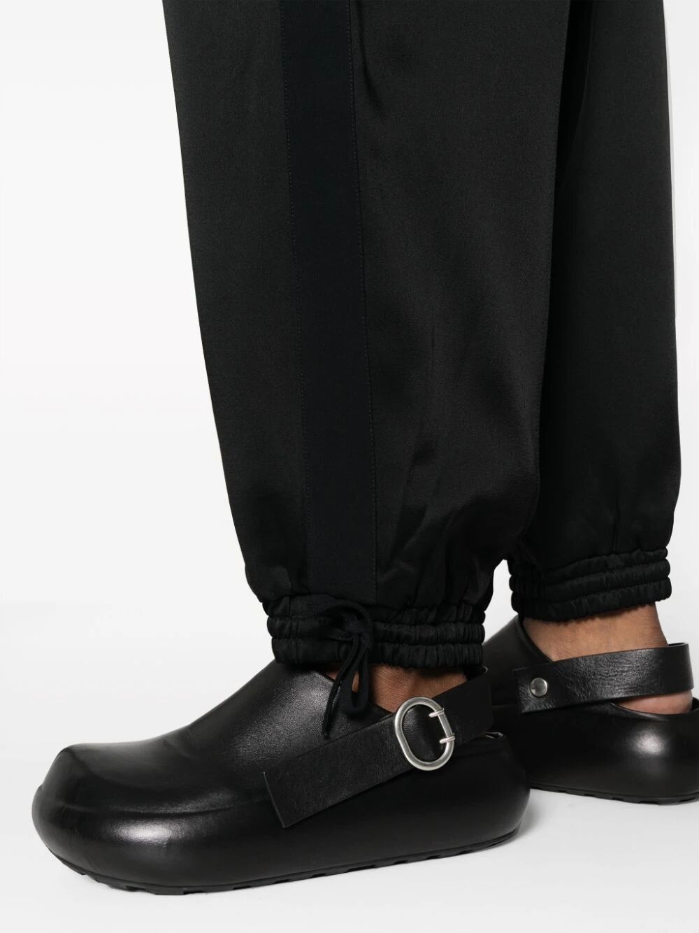 Jil Sander Women Relaxed Fit Jogging Pant With Tuxedo Band - 6